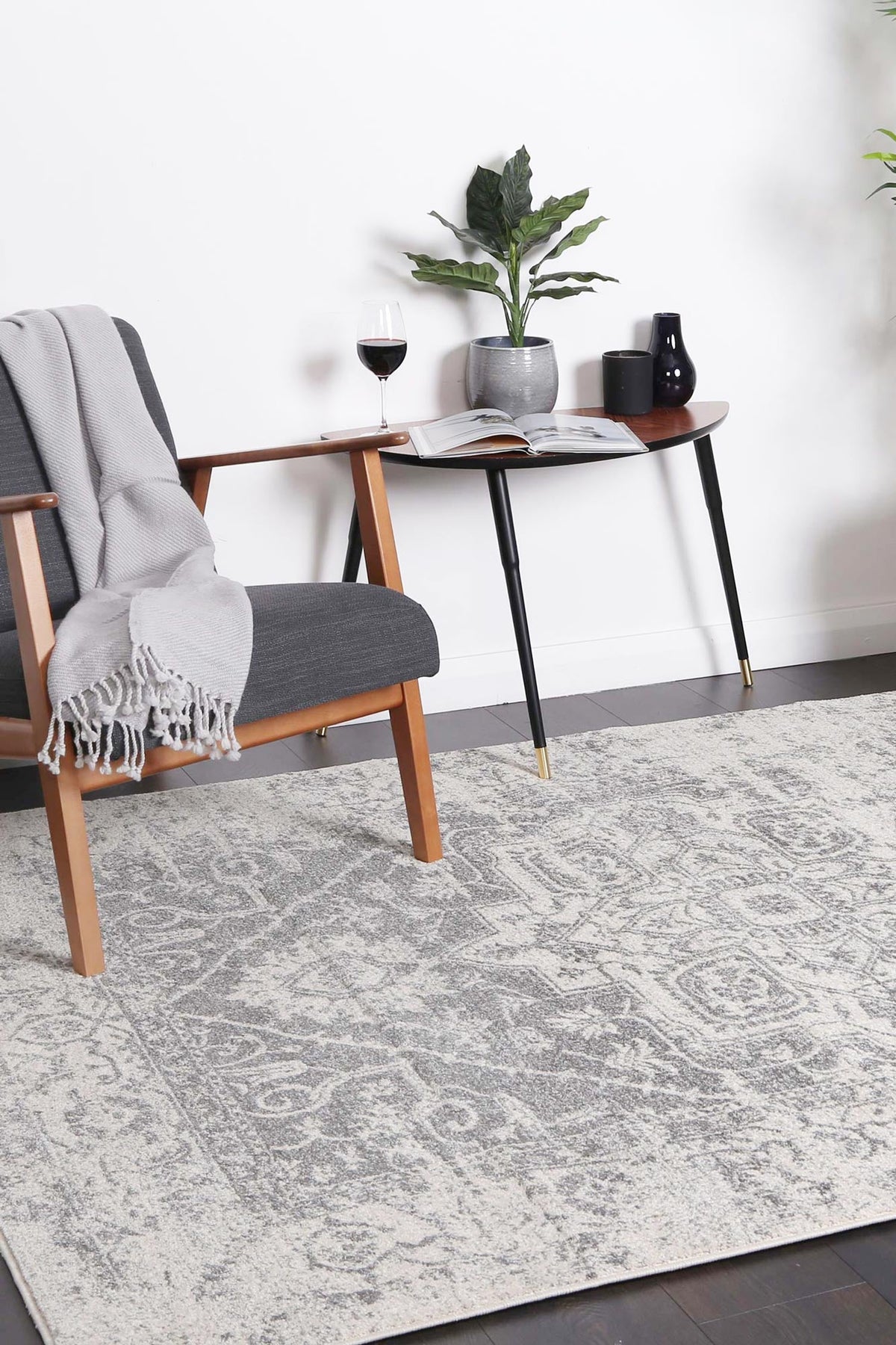 Dainty Audrey Ivory & Grey Rug