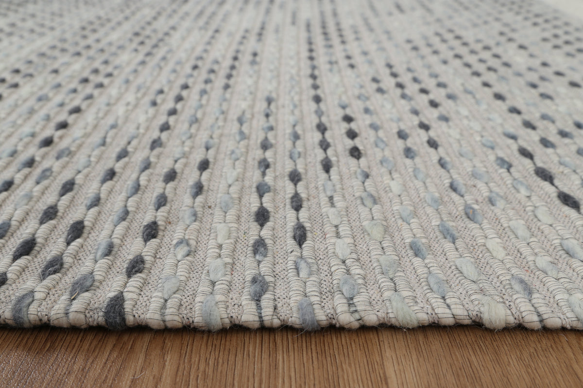 Nia Grey Wool Rug