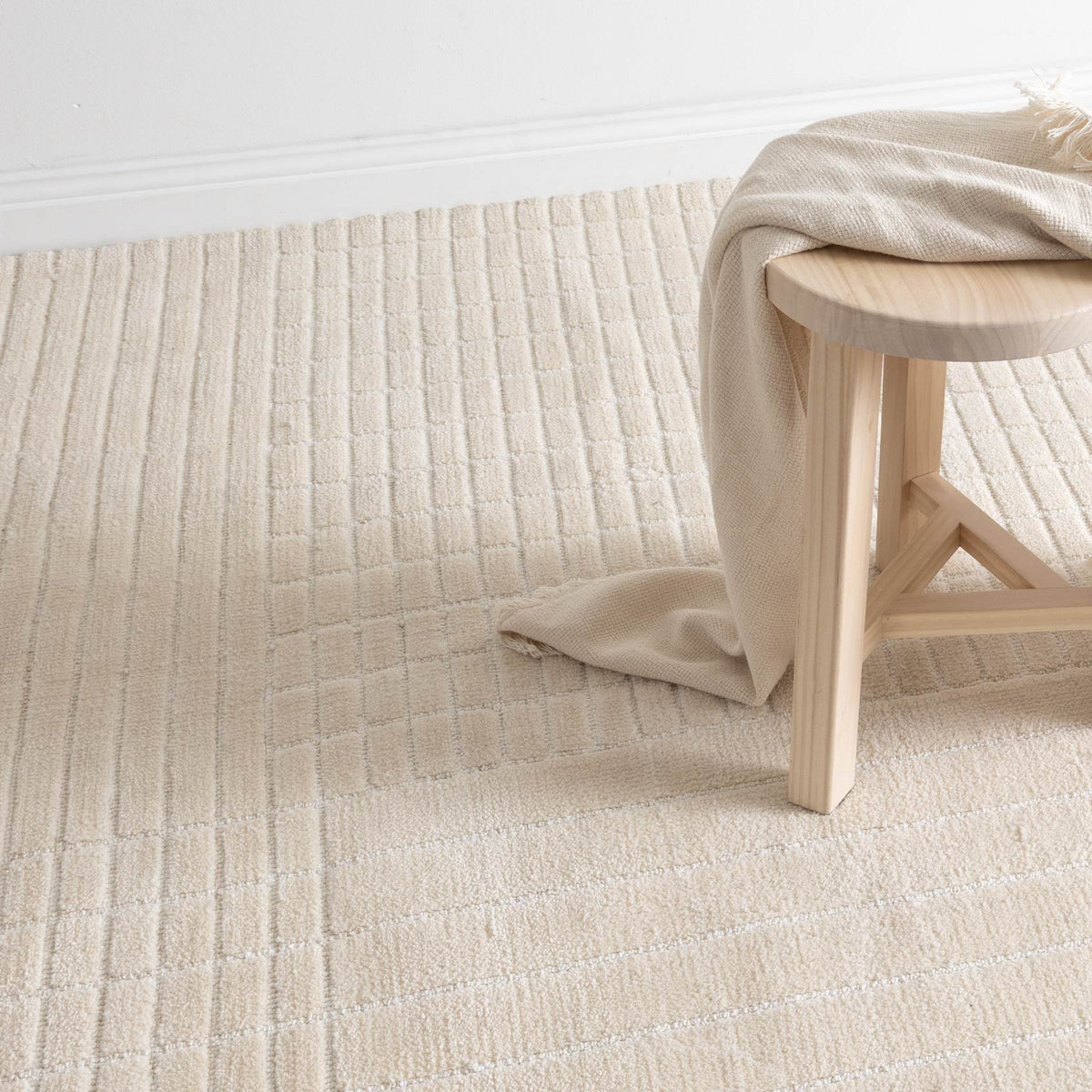 Ravine Ivory Carved Rug - CANYON05