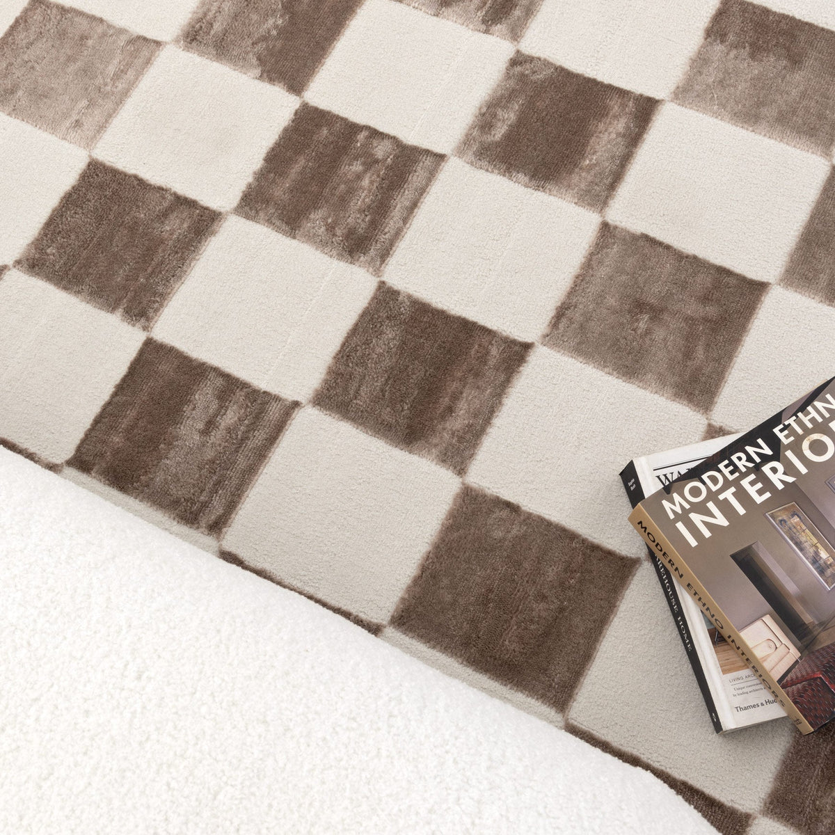 Emerald Checkers Cream Brown Rug - JADE007