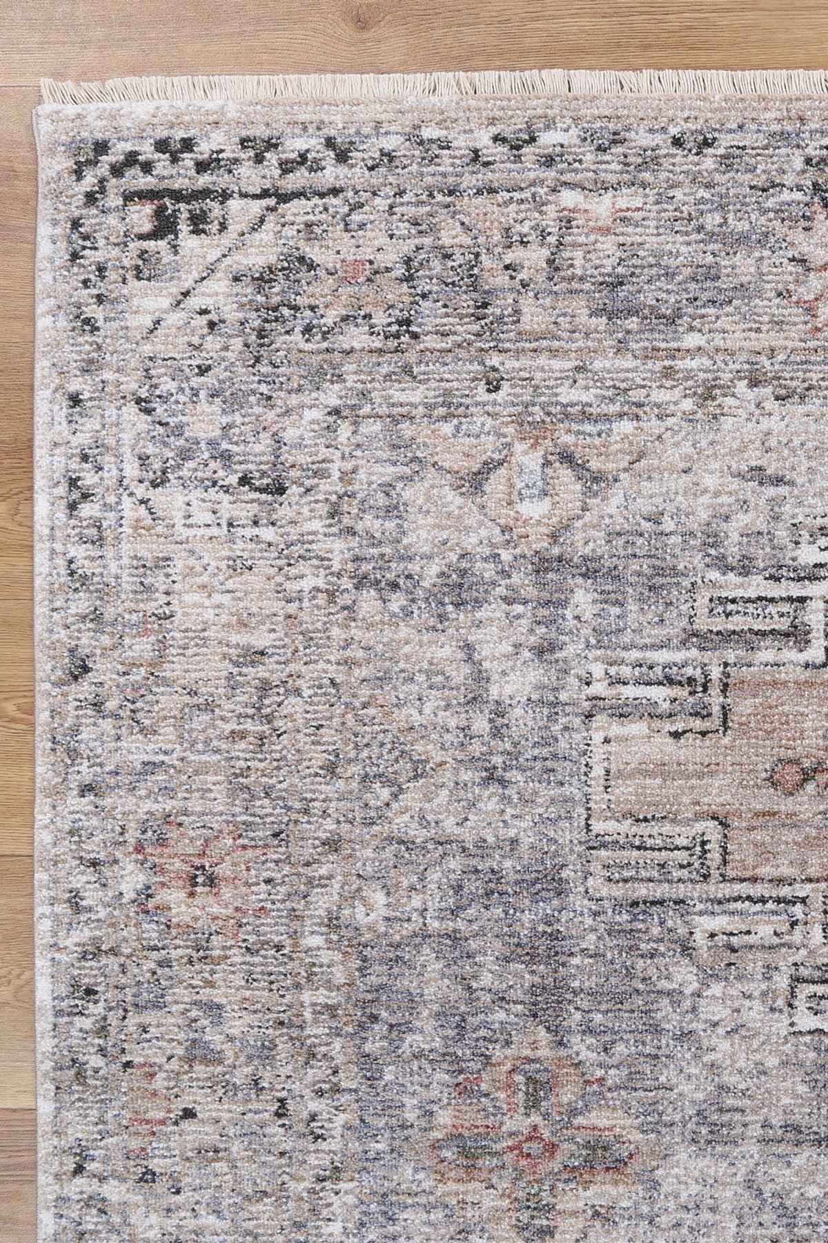 Savannah Derbent Ash Traditional Soft Rug