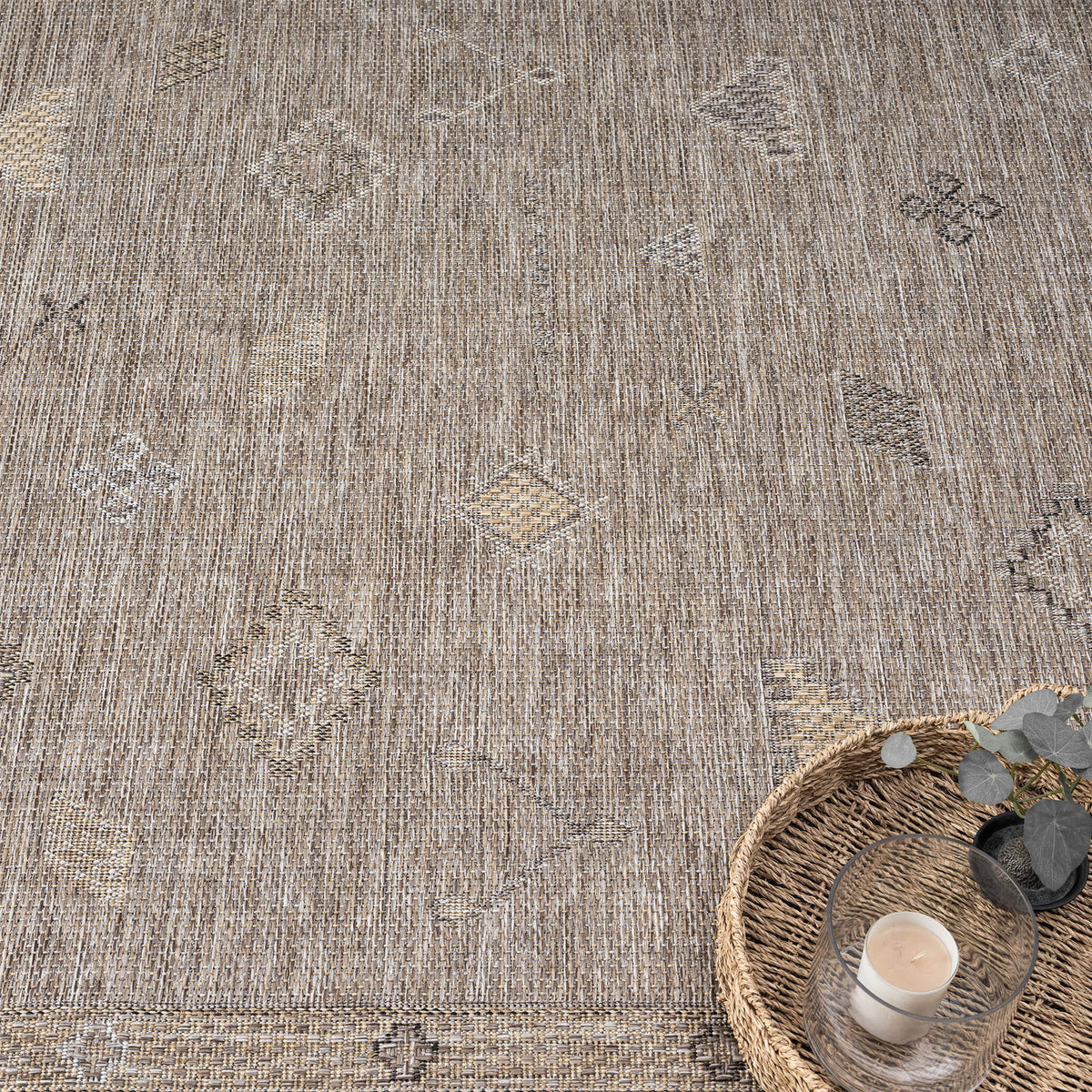 Garden 560 Ash