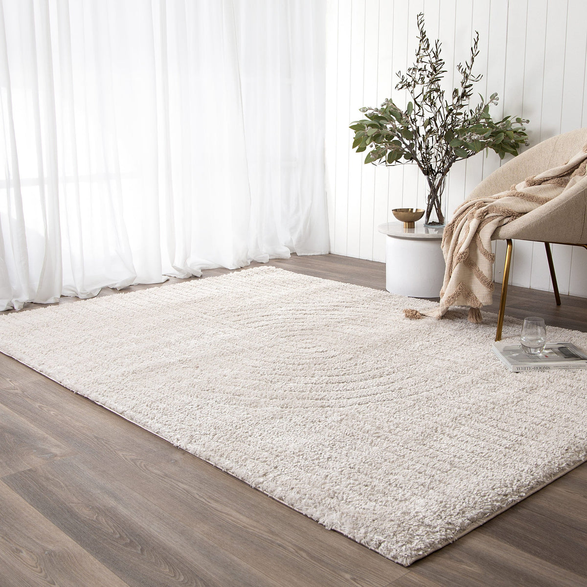 Gentle Dior Beige Shag Rug