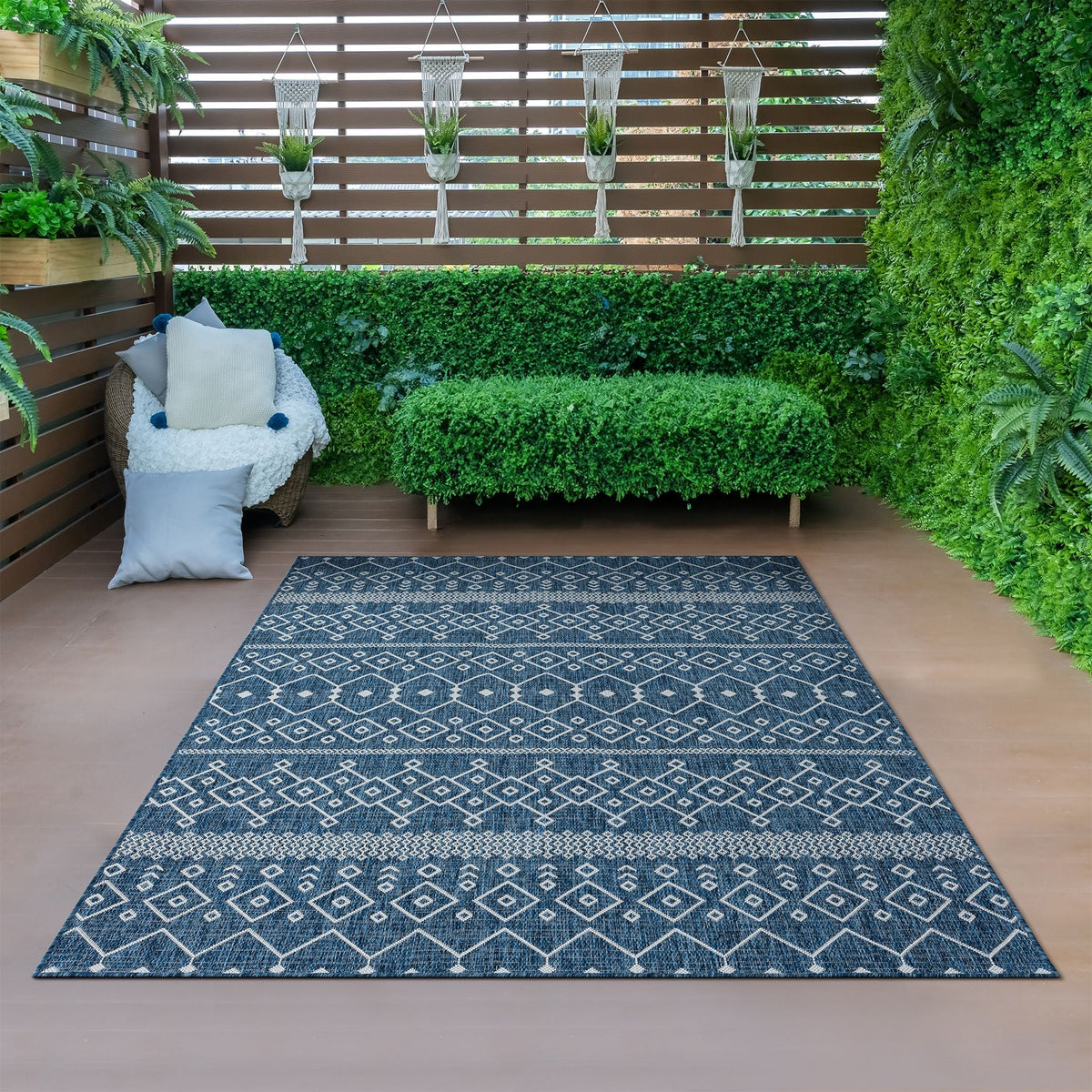 Courtyard 452 Ocean