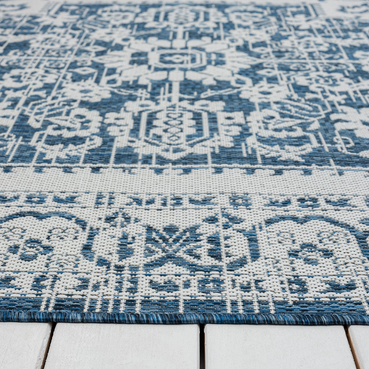 Courtyard 455 Denim