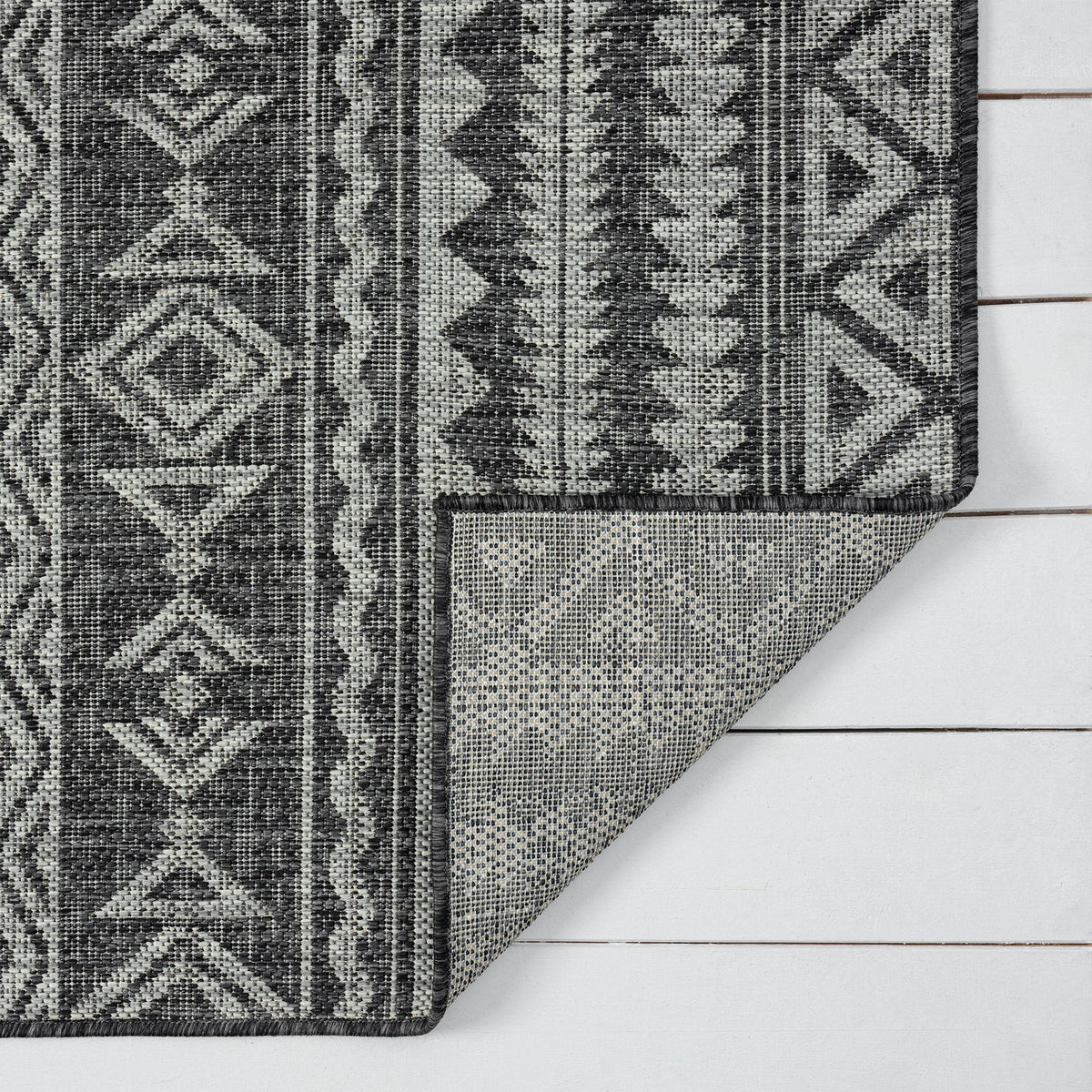 Veranda 421 Charcoal