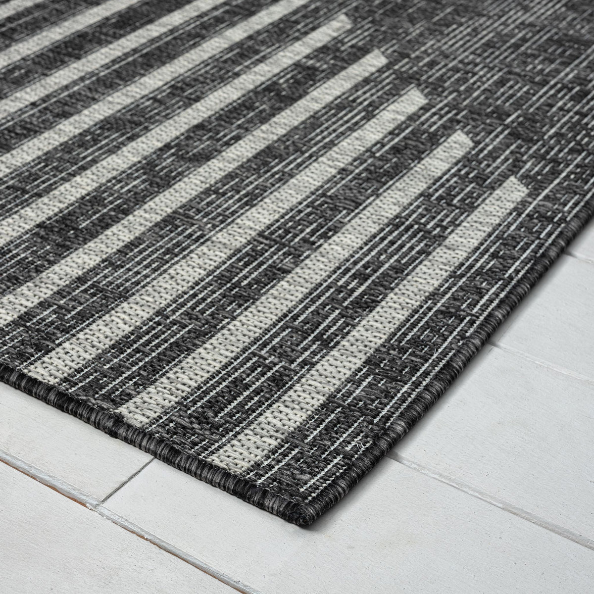 Veranda 425 Ebony
