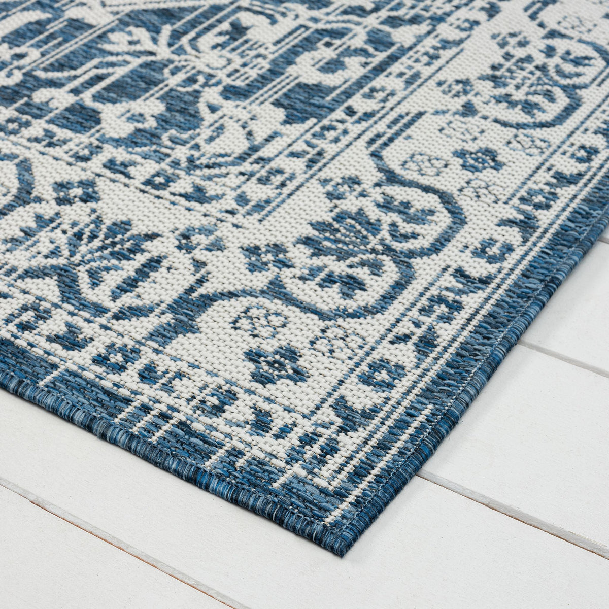 Courtyard 455 Denim