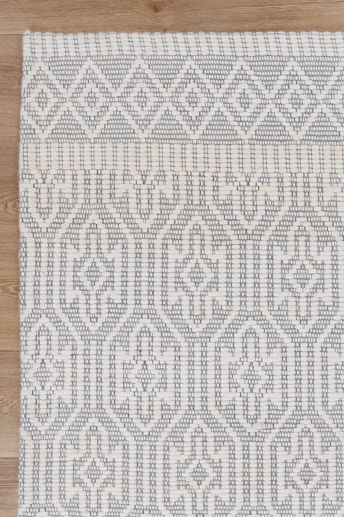 Ipanema Geometric Light Grey Wool Rug