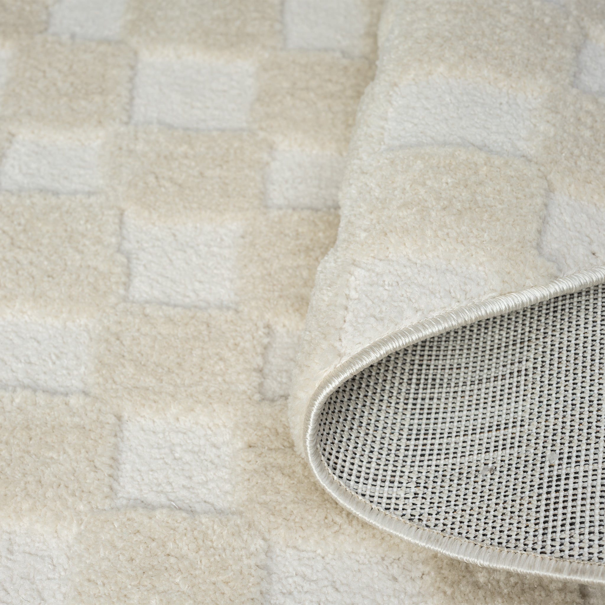 Admire 665 Linen Round