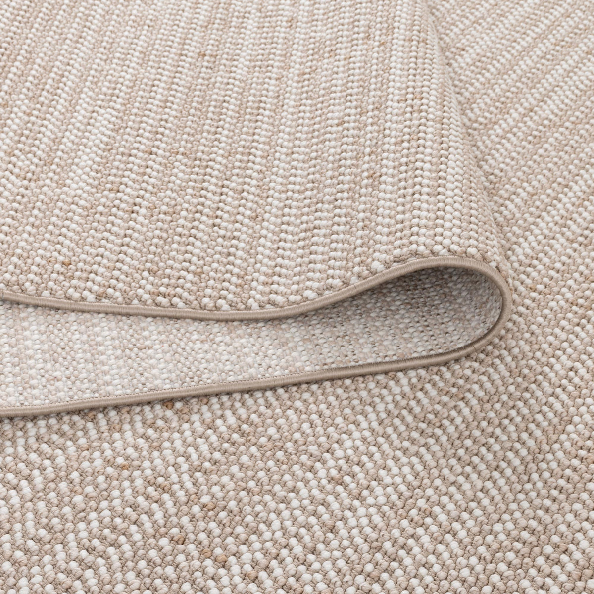 Verno Ivory Beige Loop Rug - B008