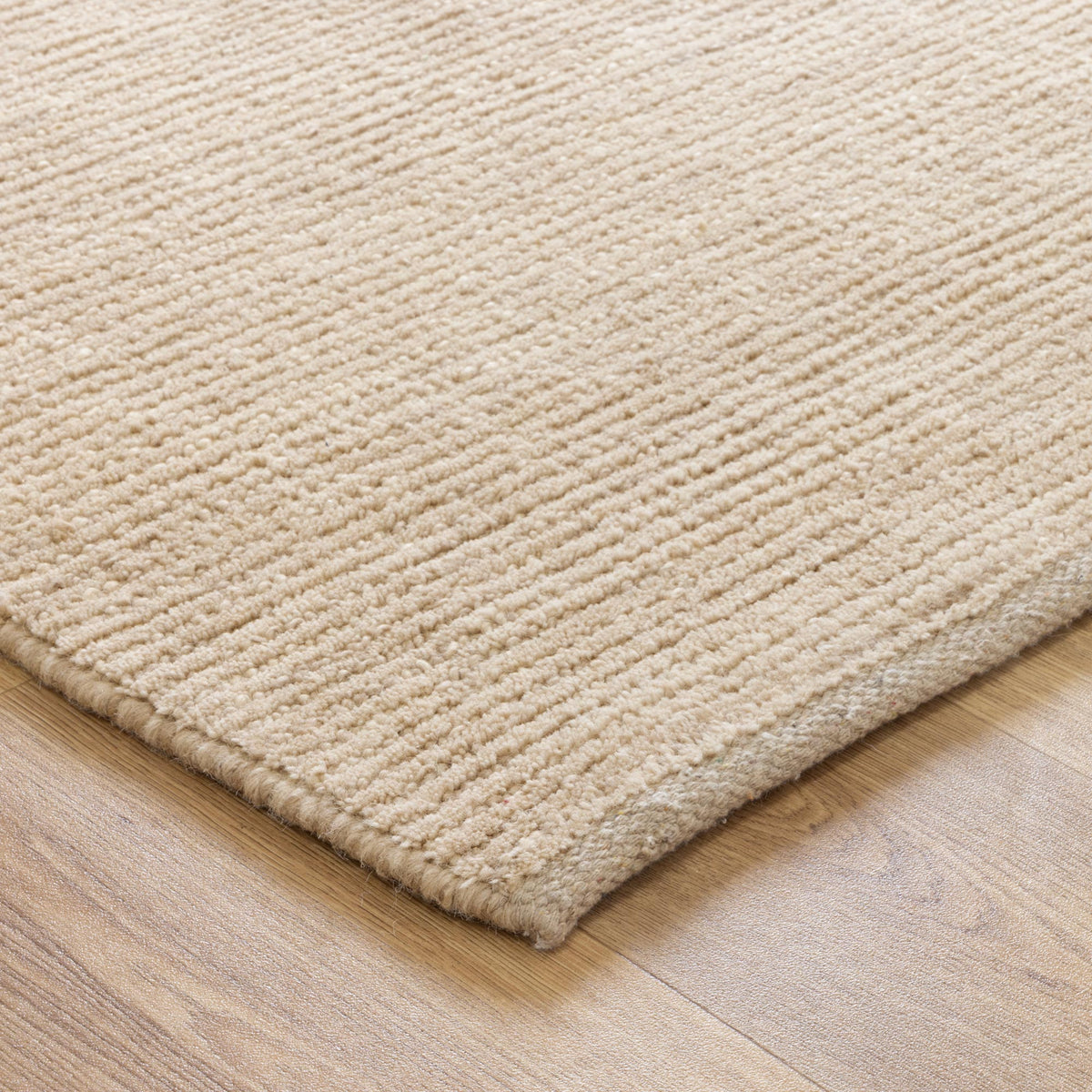 Green Breeze Wool Beige