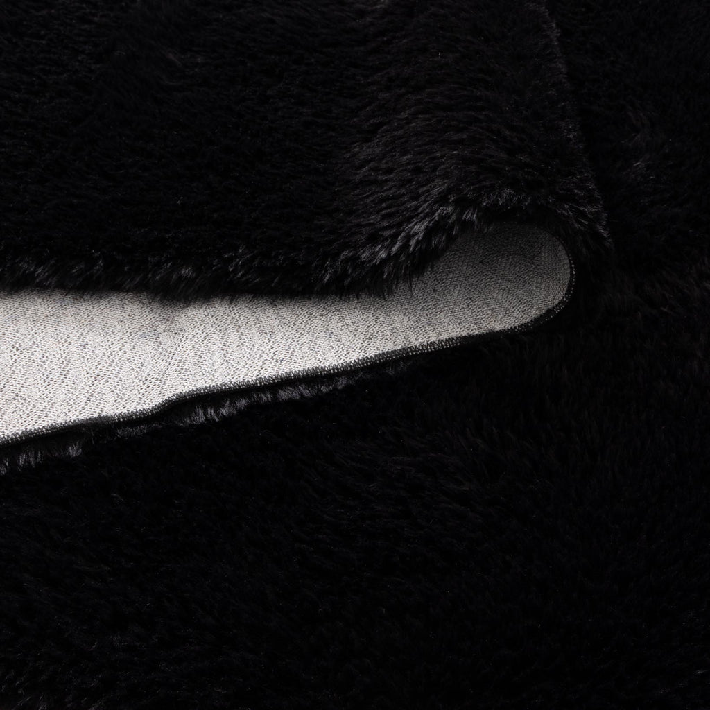 Lyla Machine Washable Shaggy Black Runner