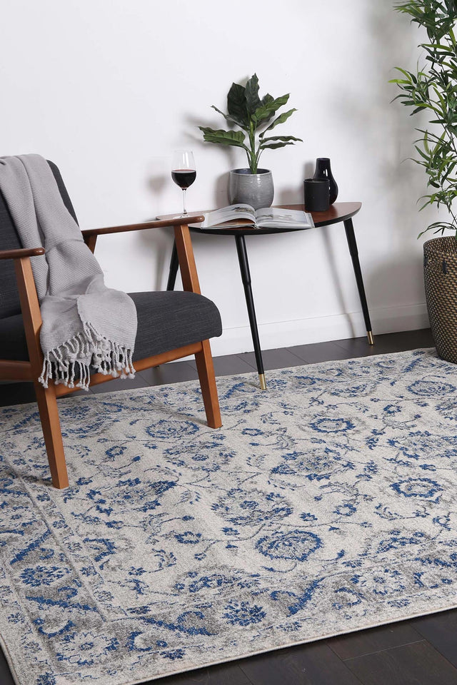 Dainty Cassandra Blue & Ivory Rug