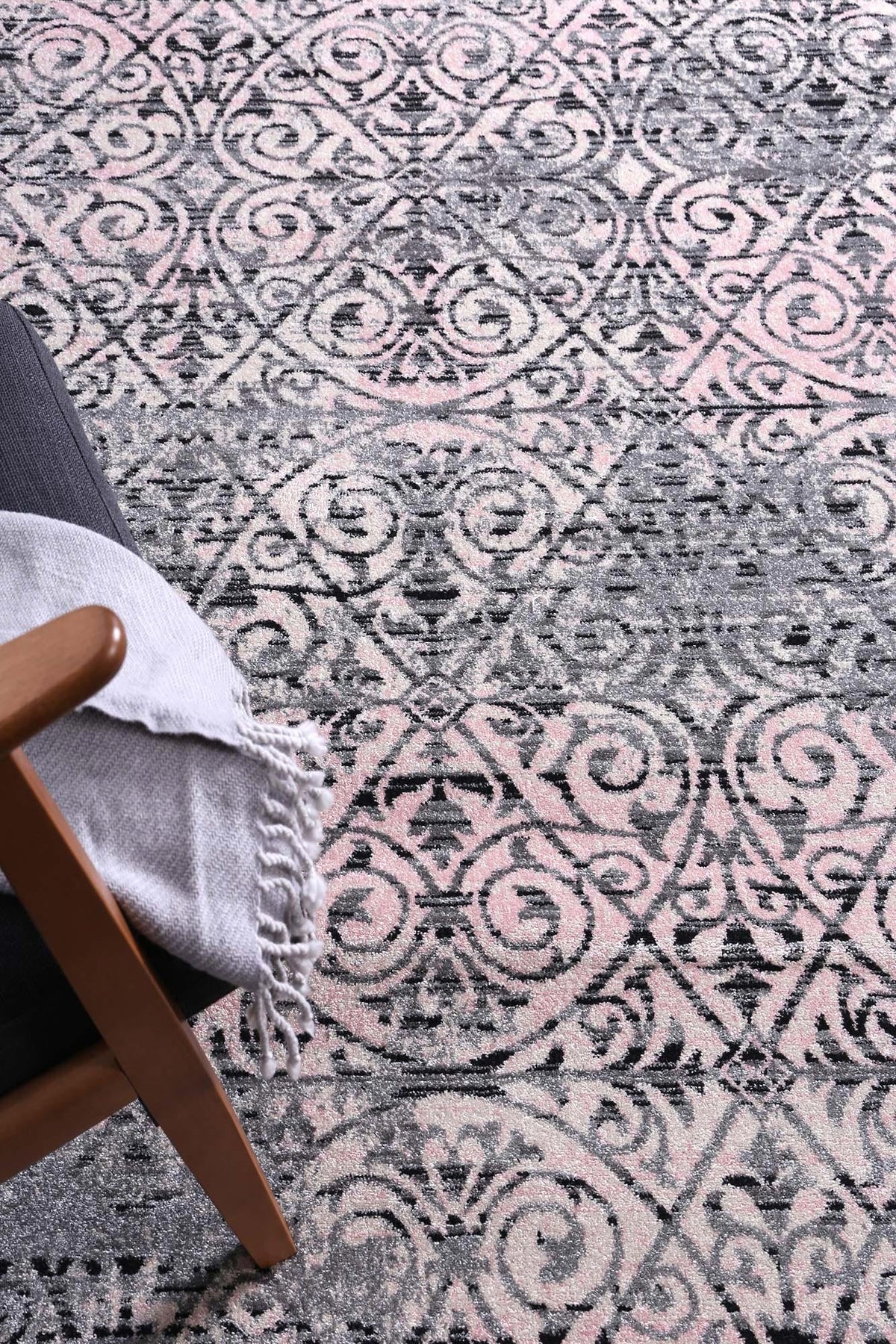 Dainty Katherine Pink & Ash Rug