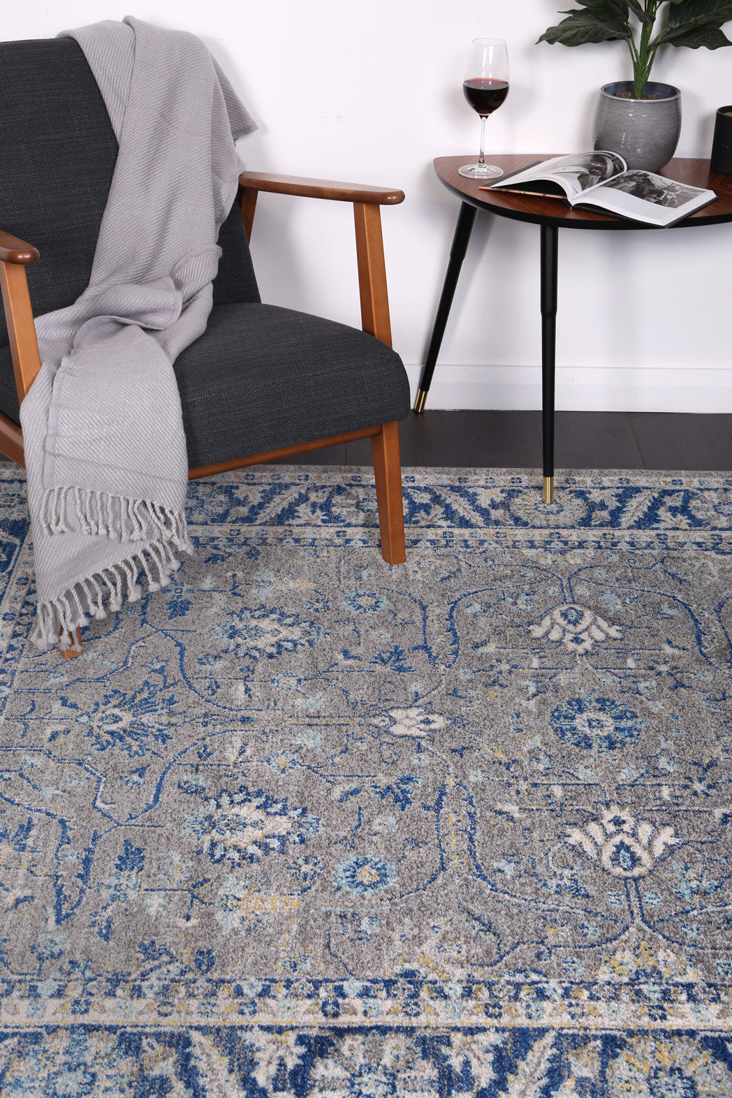 Dainty Royale Blue Rug