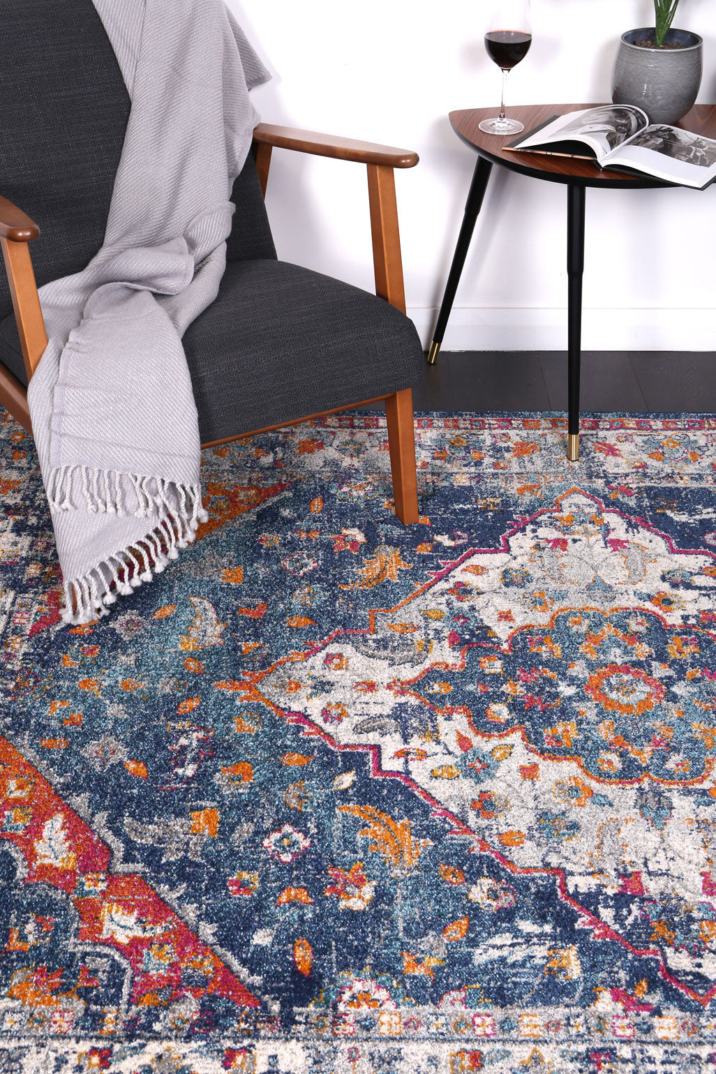 Dainty Medalion Multi Coloured Rug