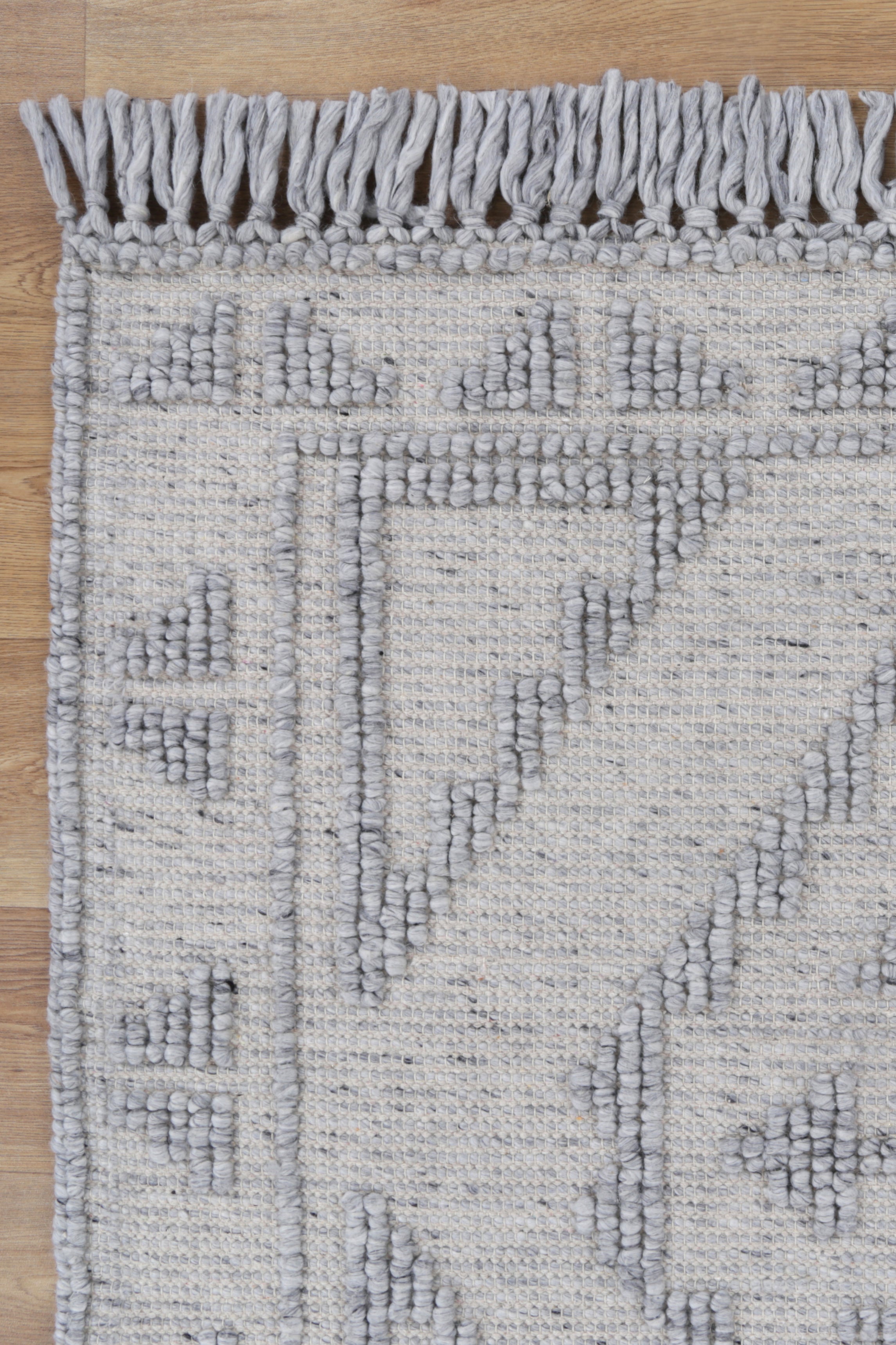 Diego Ornamental Grey Wool Rug - DIEG03