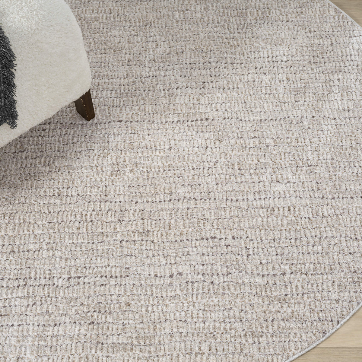 Elegance 724 Oak Round