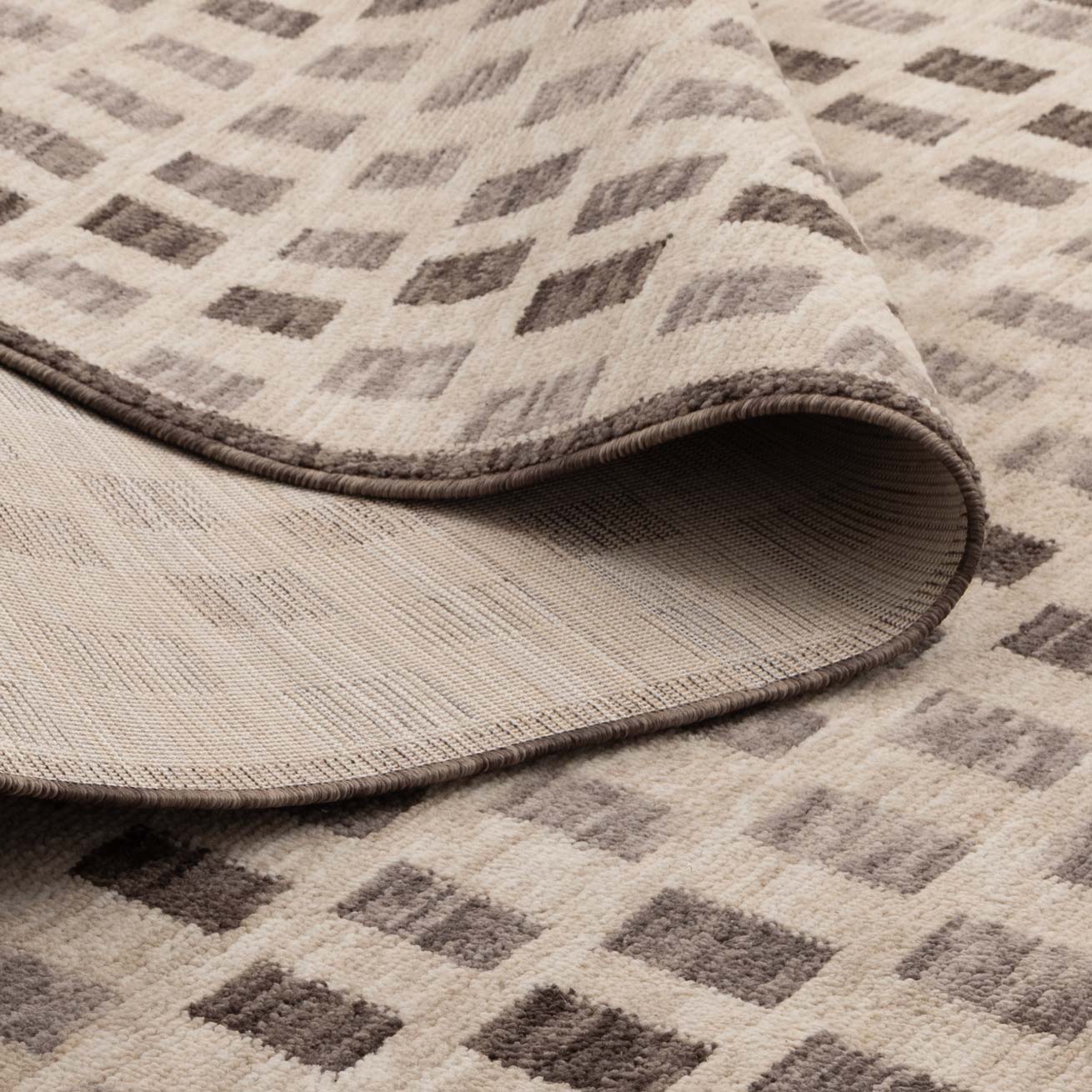 Horizon Ivory Grey Checkered Rug H102