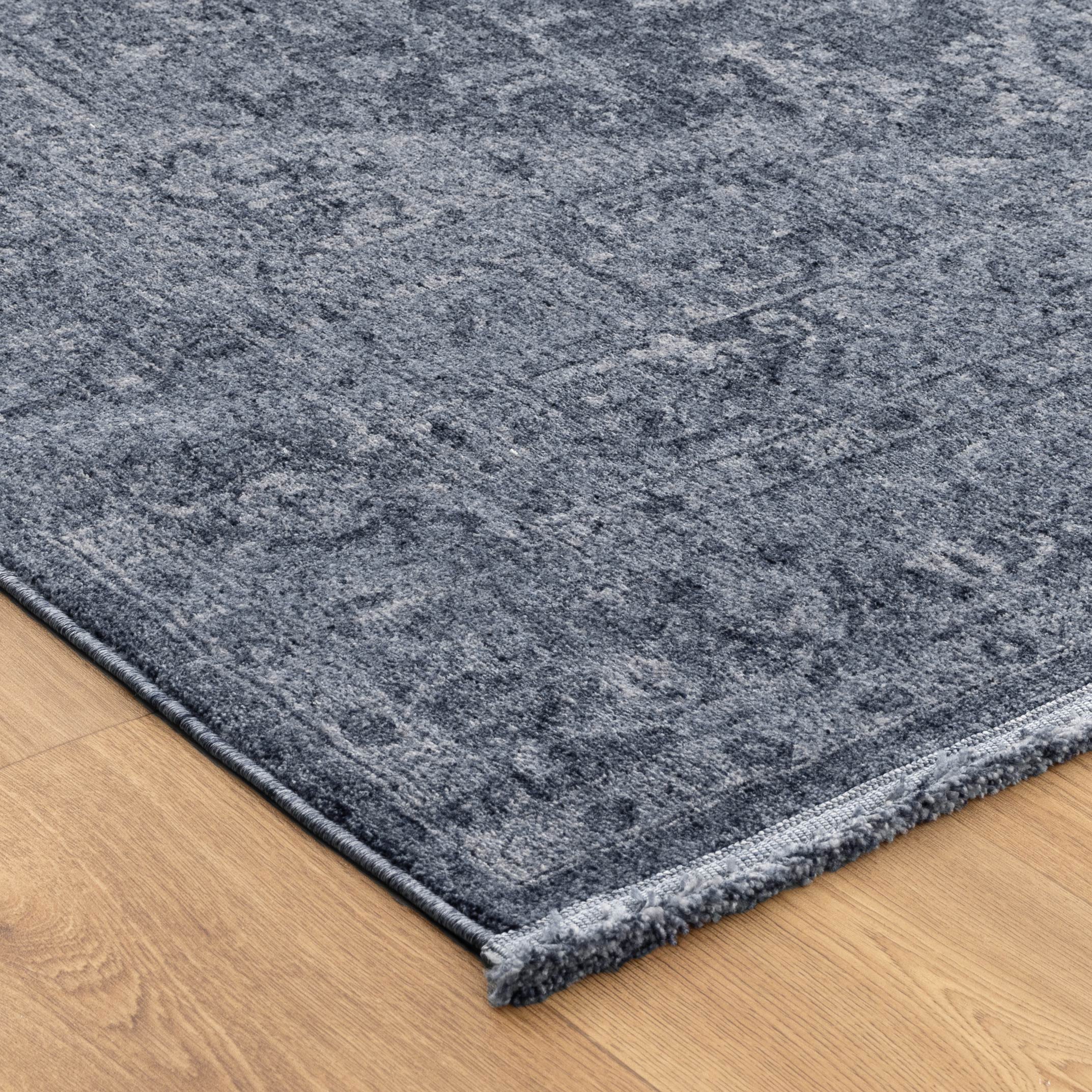 Heritage Distressed Medallion Blue Rug - H104: (Different Tassel)