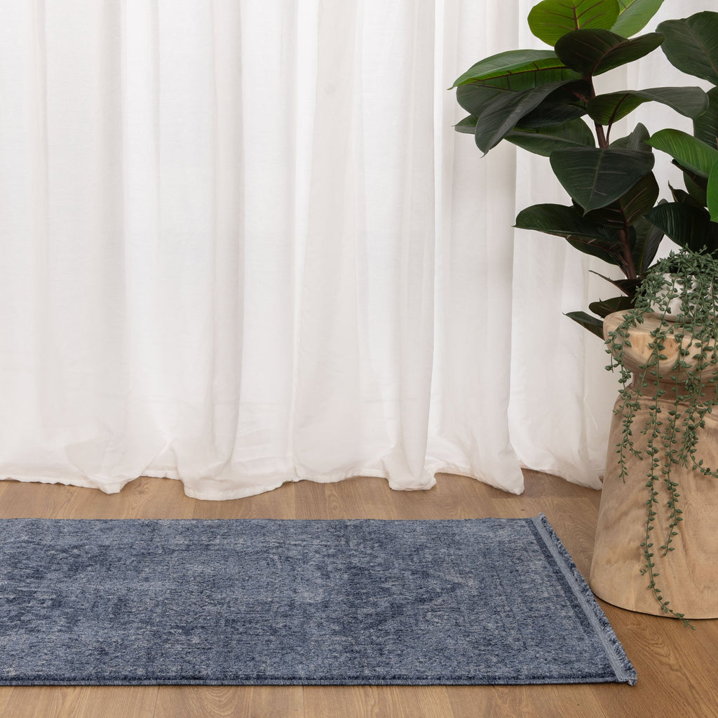 Heritage Distressed Medallion Blue Runner - H104: (Different Tassel)