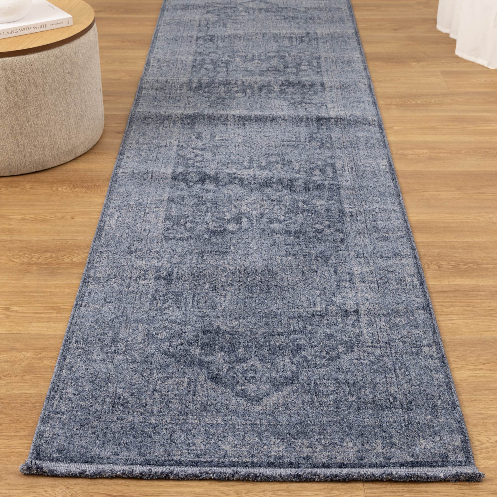Heritage Distressed Medallion Blue Runner - H104: (Different Tassel)