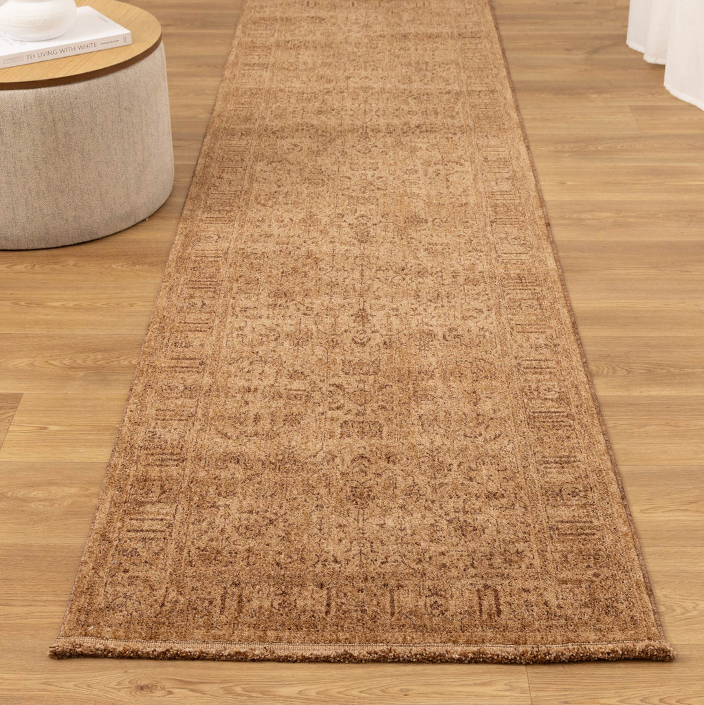 Heritage Distressed Border Mustard Runner- H105: (Different Tassel)