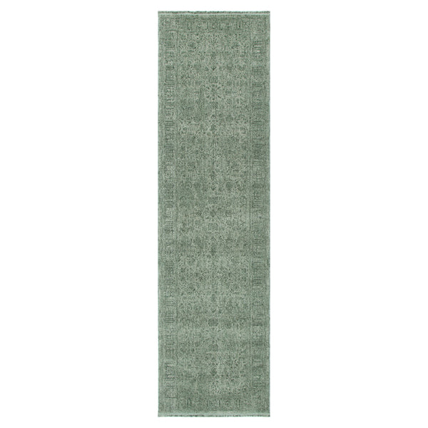 Ancestry Distressed Border Green Runner- H107: (Different Tassel)