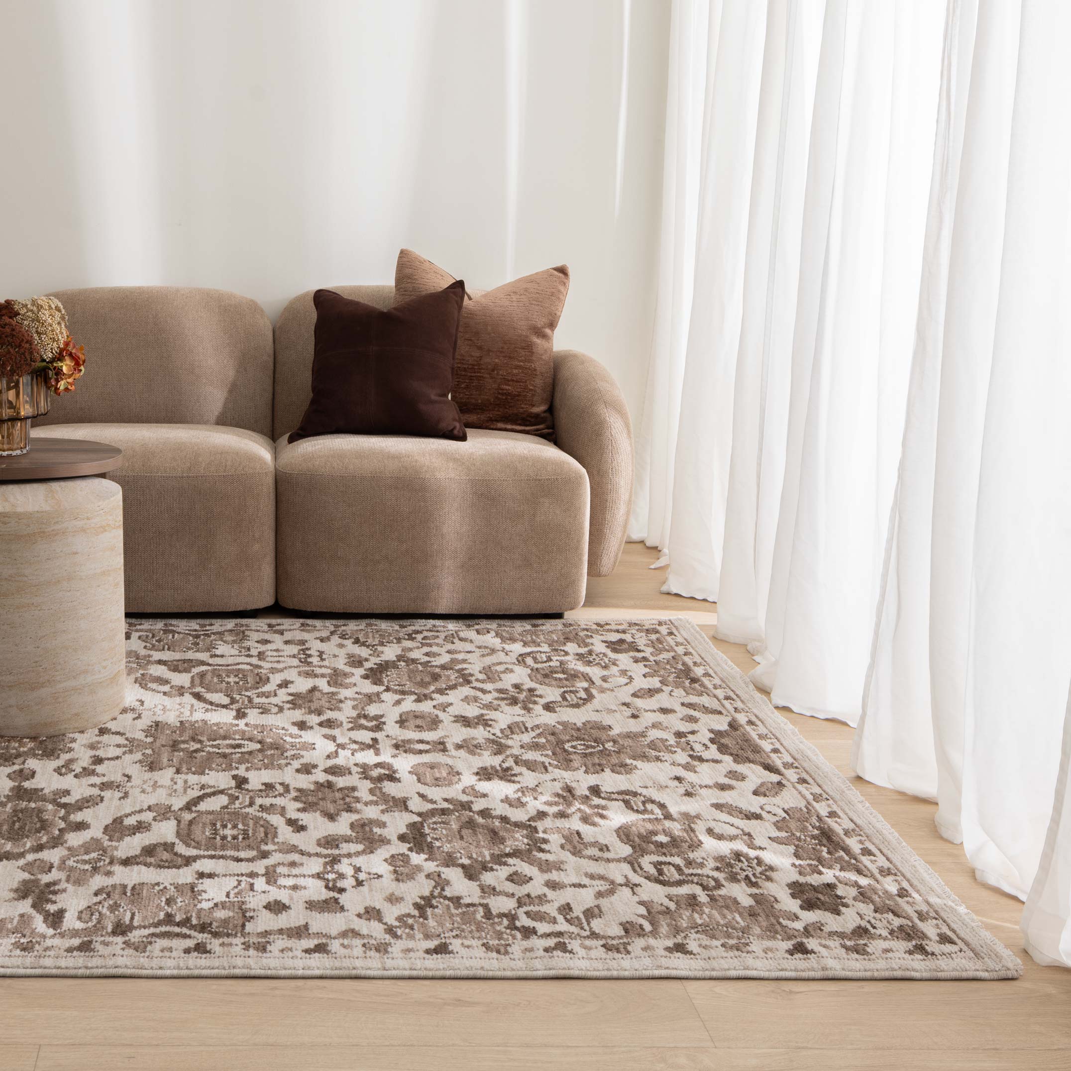 Horizon Ivory Brown Traditional Rug H107
