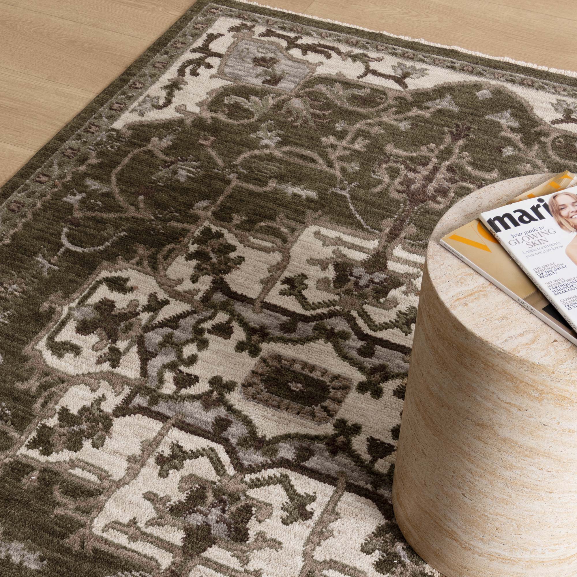 Horizon Olive Green Medallion Rug H116