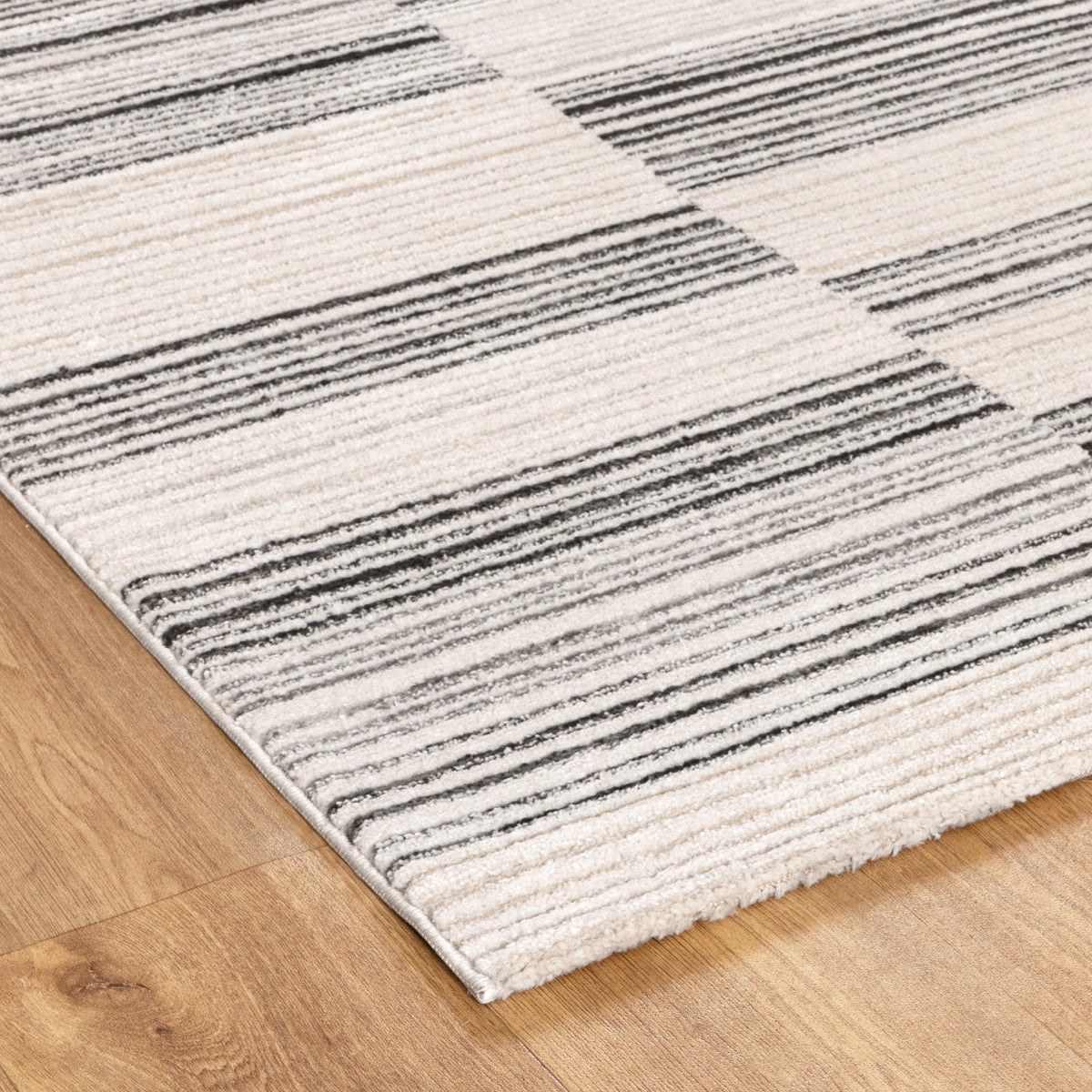 Cascadia Lines Grey Rug