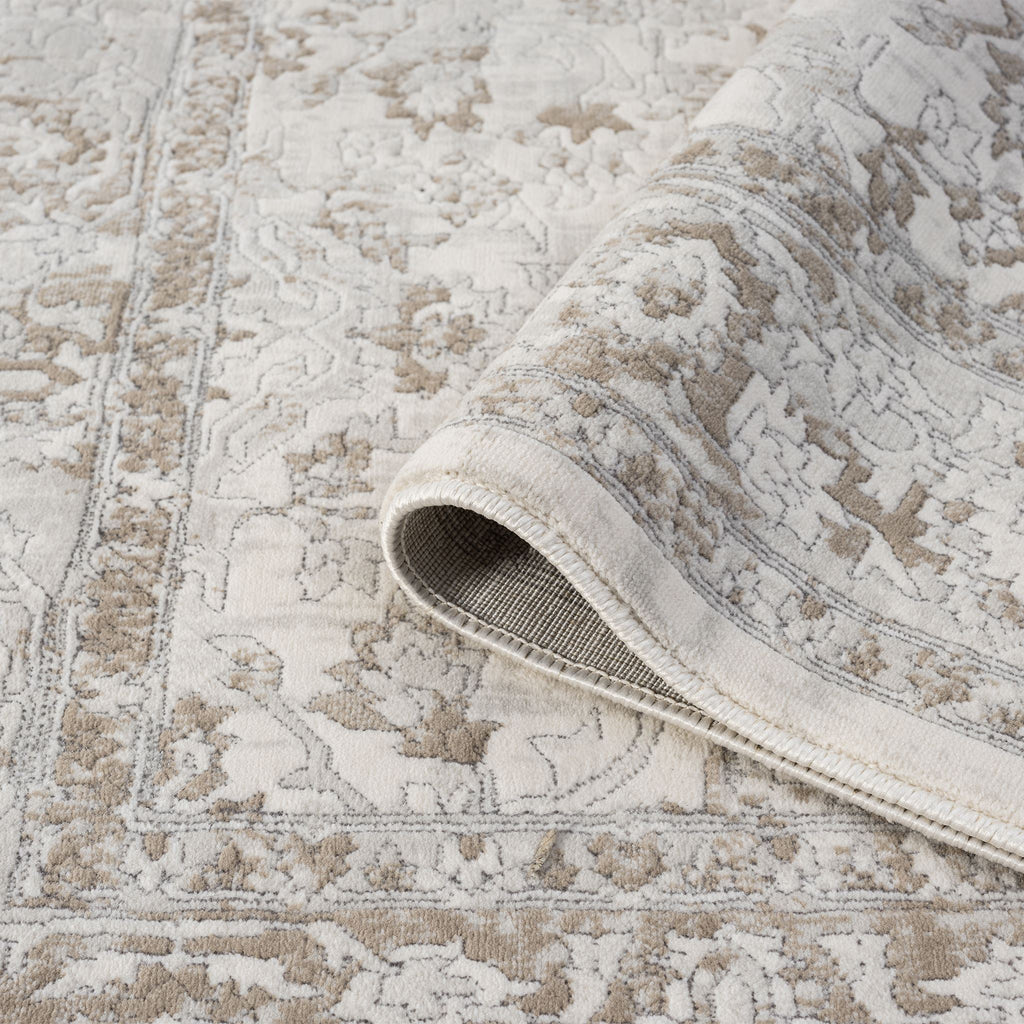 Lavish 716 Pearl Runner