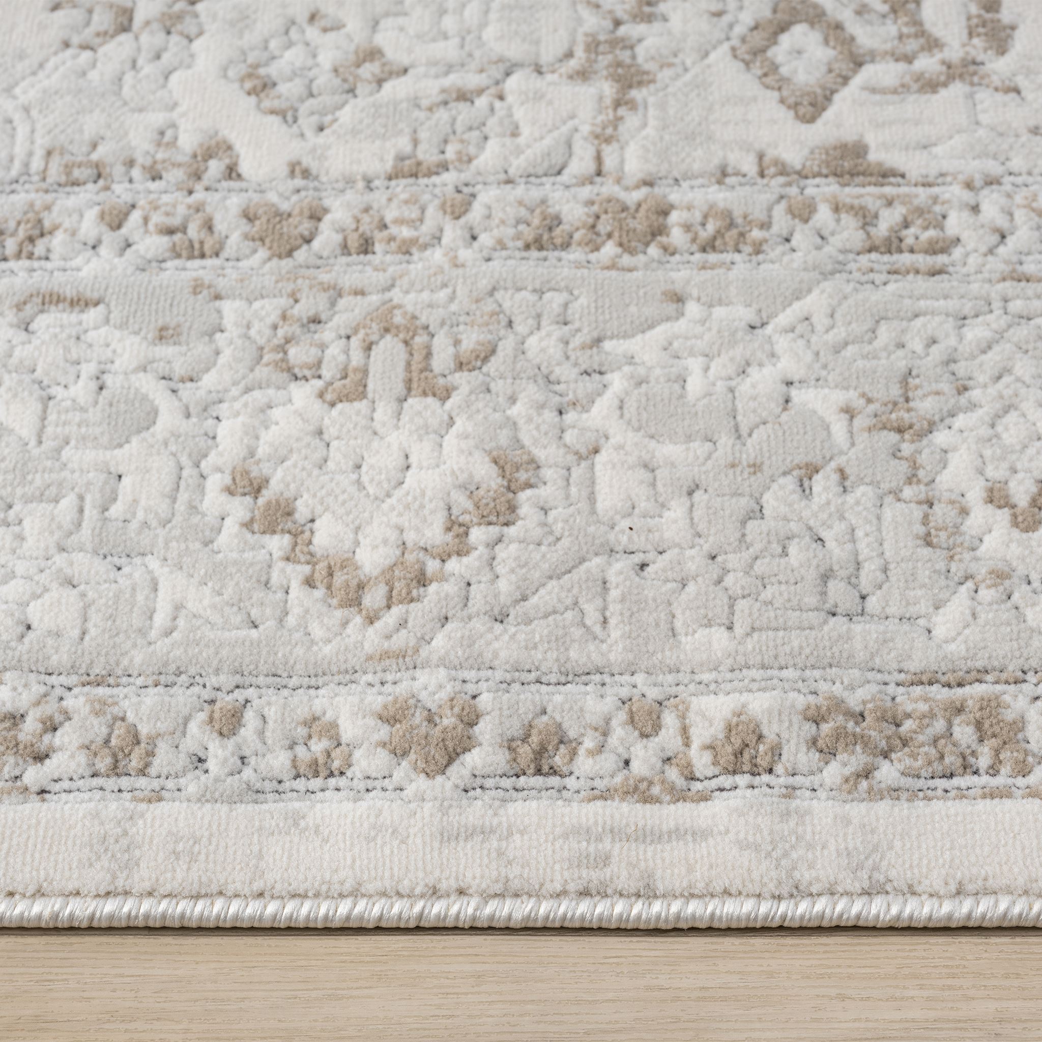 Lavish 716 Pearl Runner