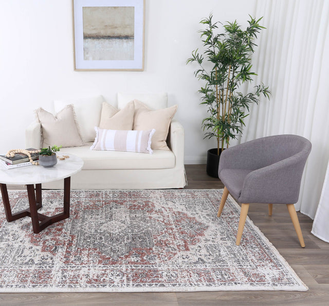 Savannah Otrar Multi Traditional Soft Rug