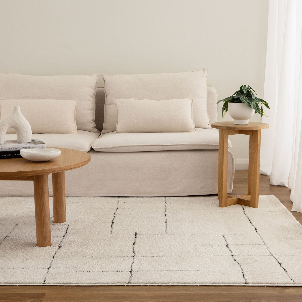 Nila Abstract Lines Black Cream Rug - MIL9: New Arrival
