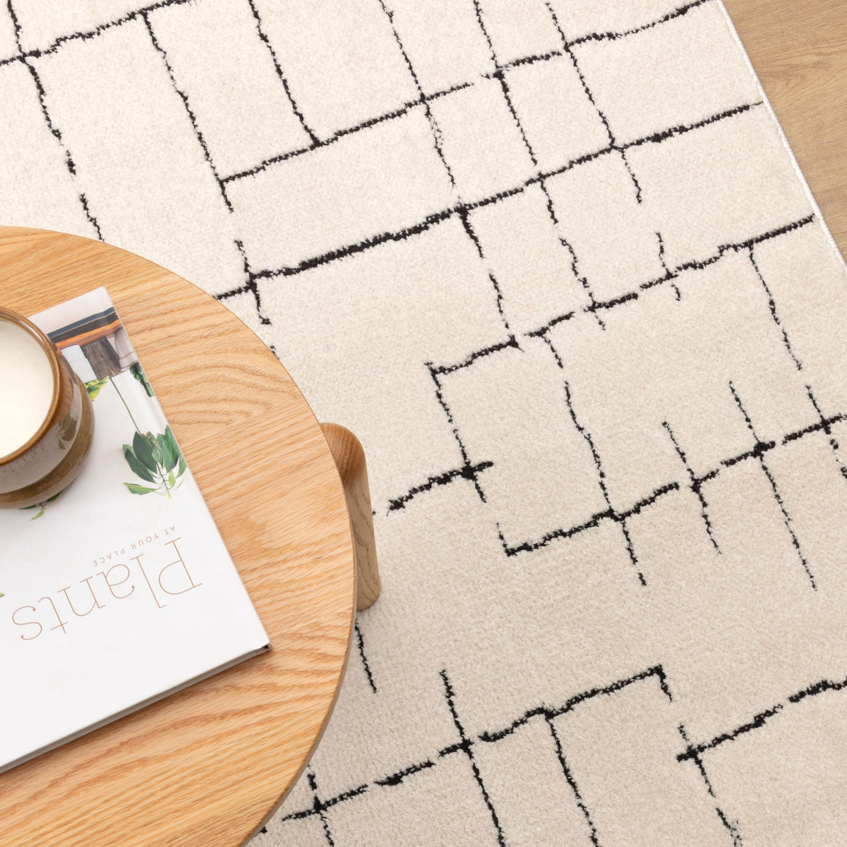 Nila Abstract Lines Black Cream Rug - MIL9: New Arrival