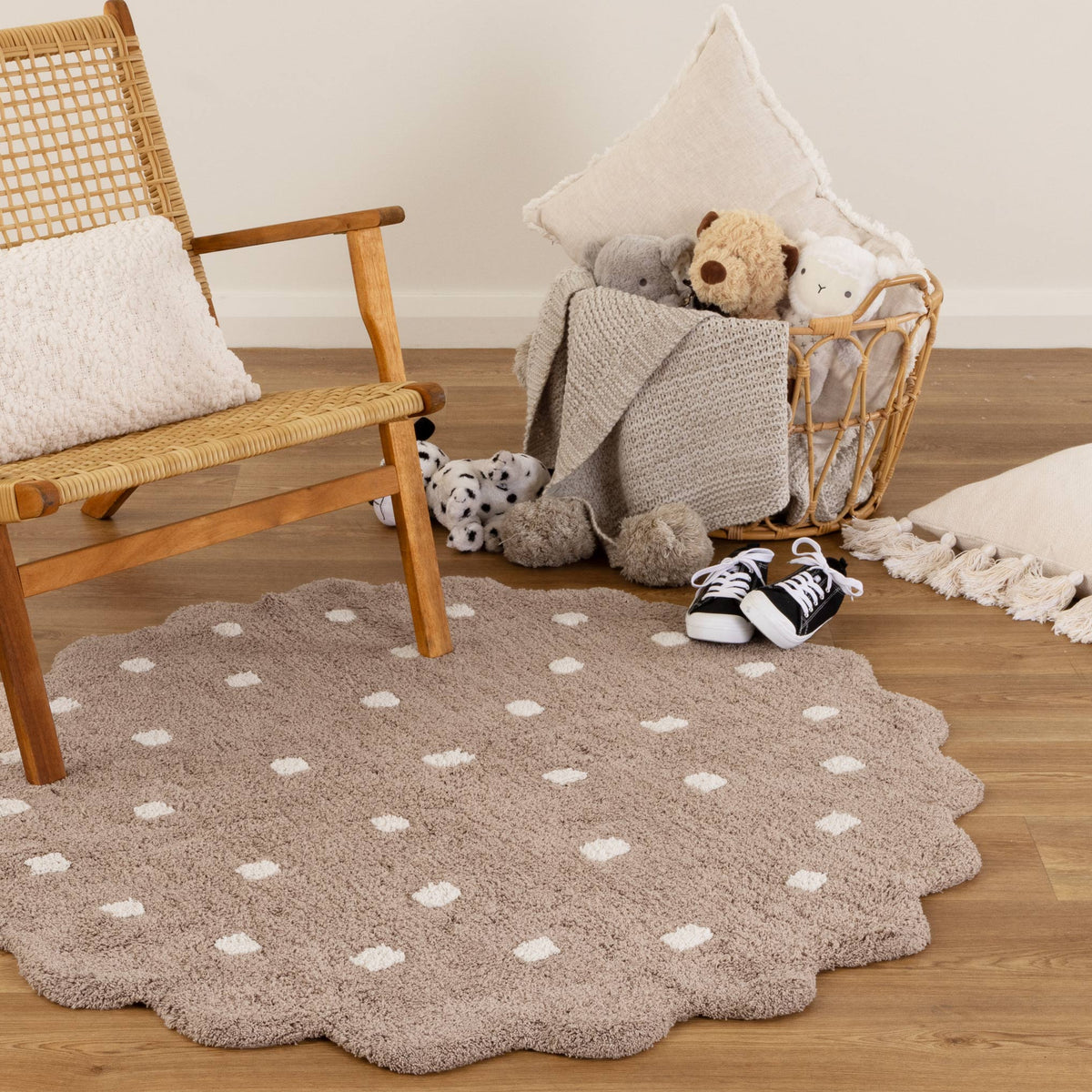 Tranquil Round Scalloped Kids Rug Mushroom Beige: New Arrival