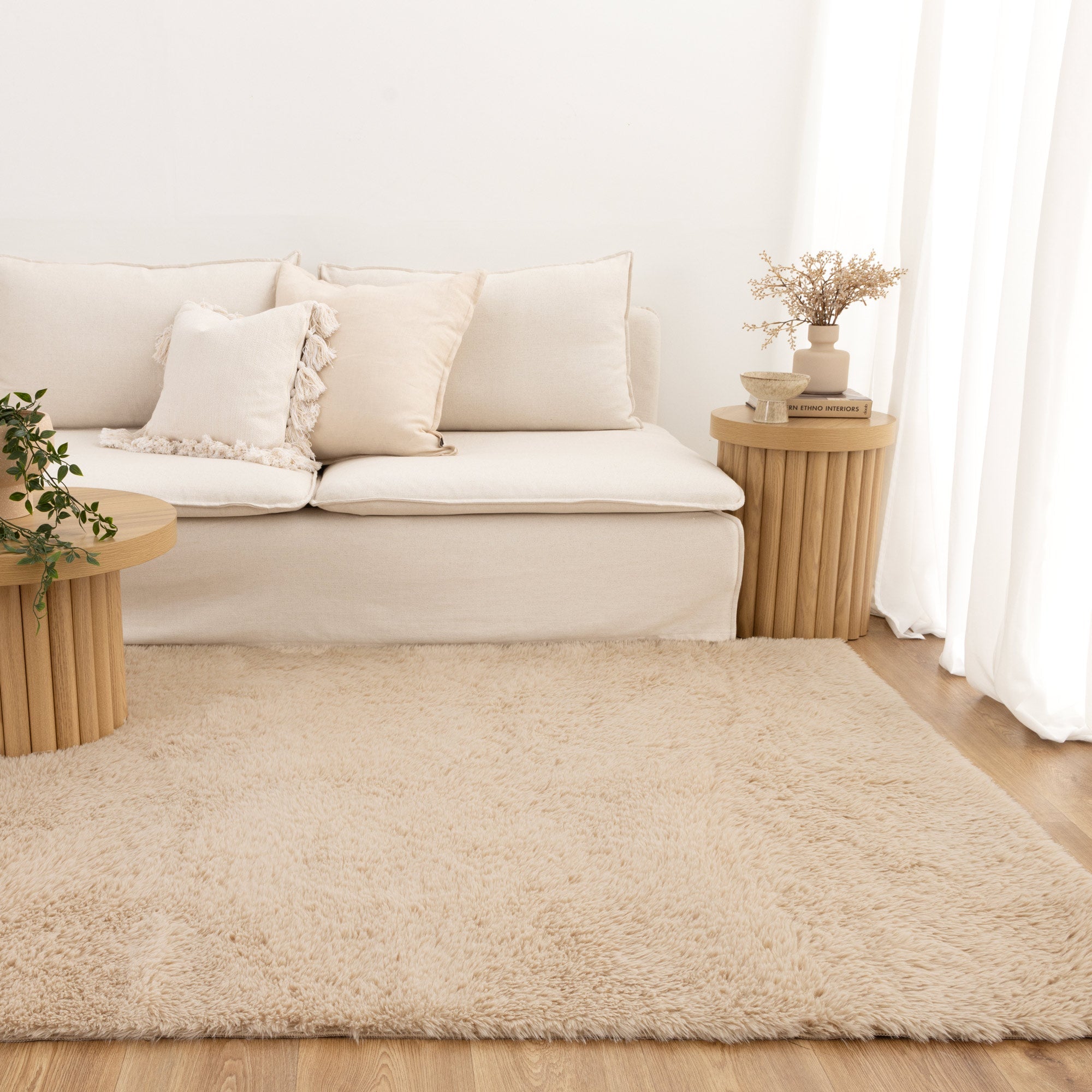 Lyla Machine Washable Shaggy Natural Rug