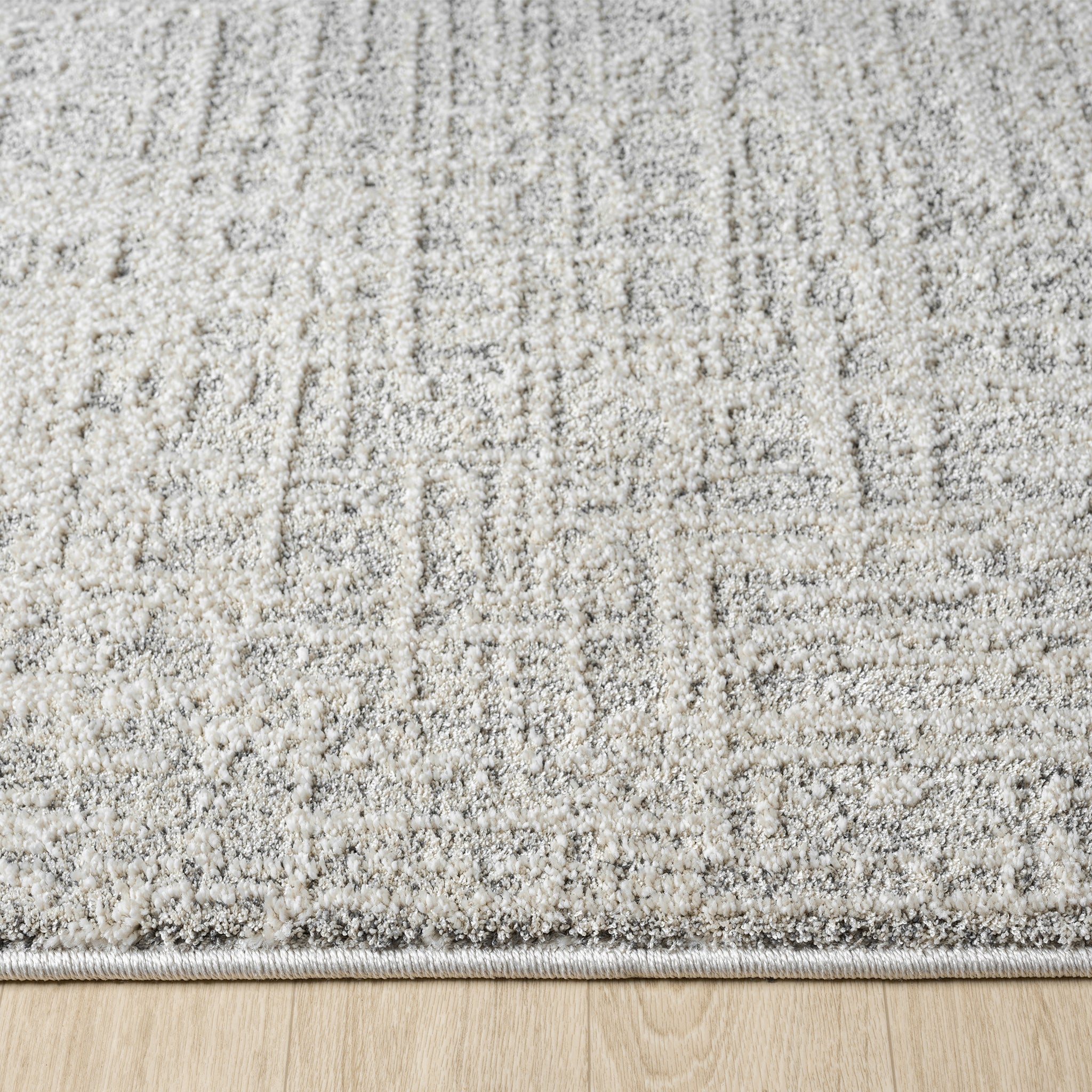 Nature 497 Linen Runner