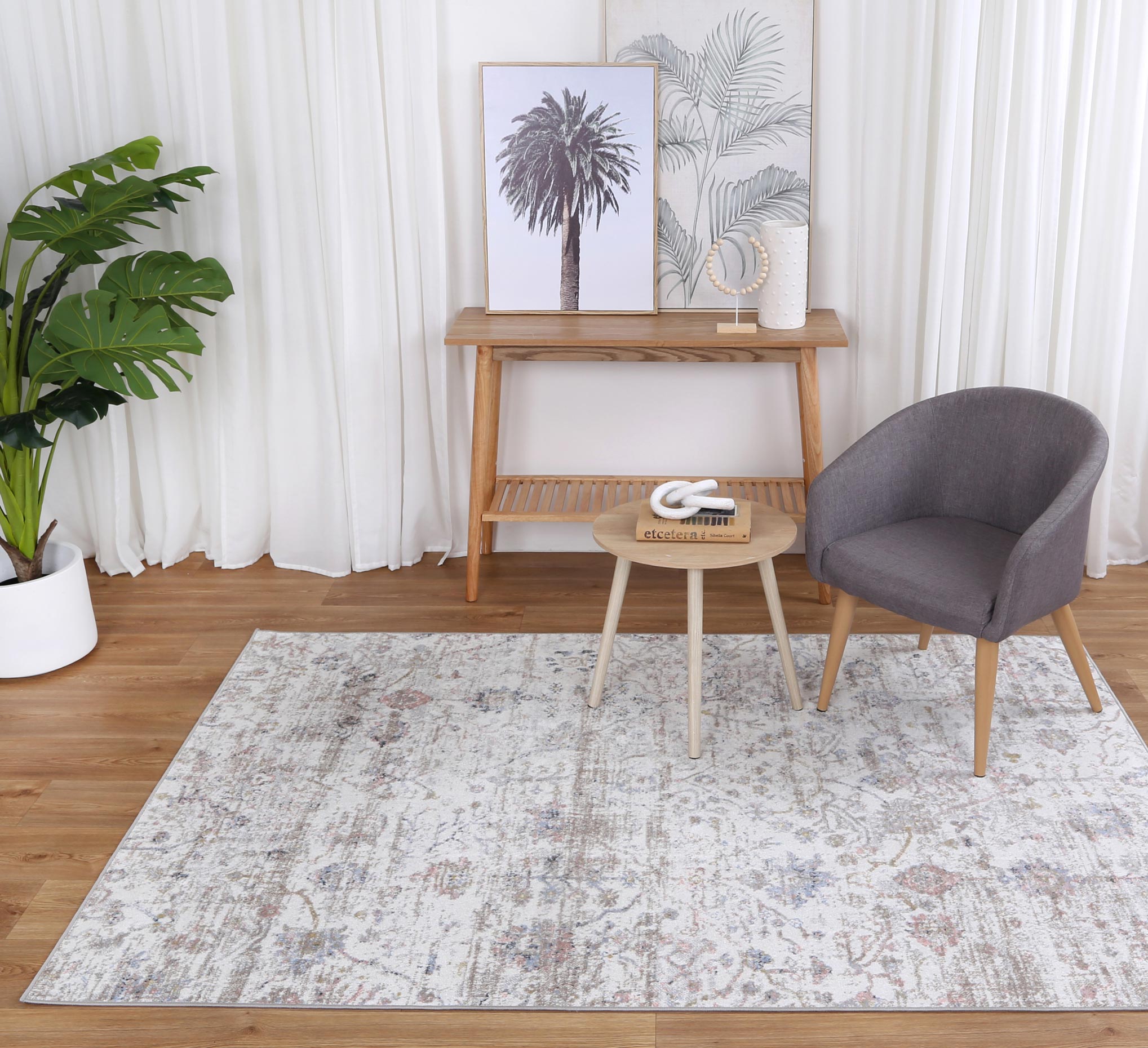 Oporto Valencia Multi Traditional Soft Rug
