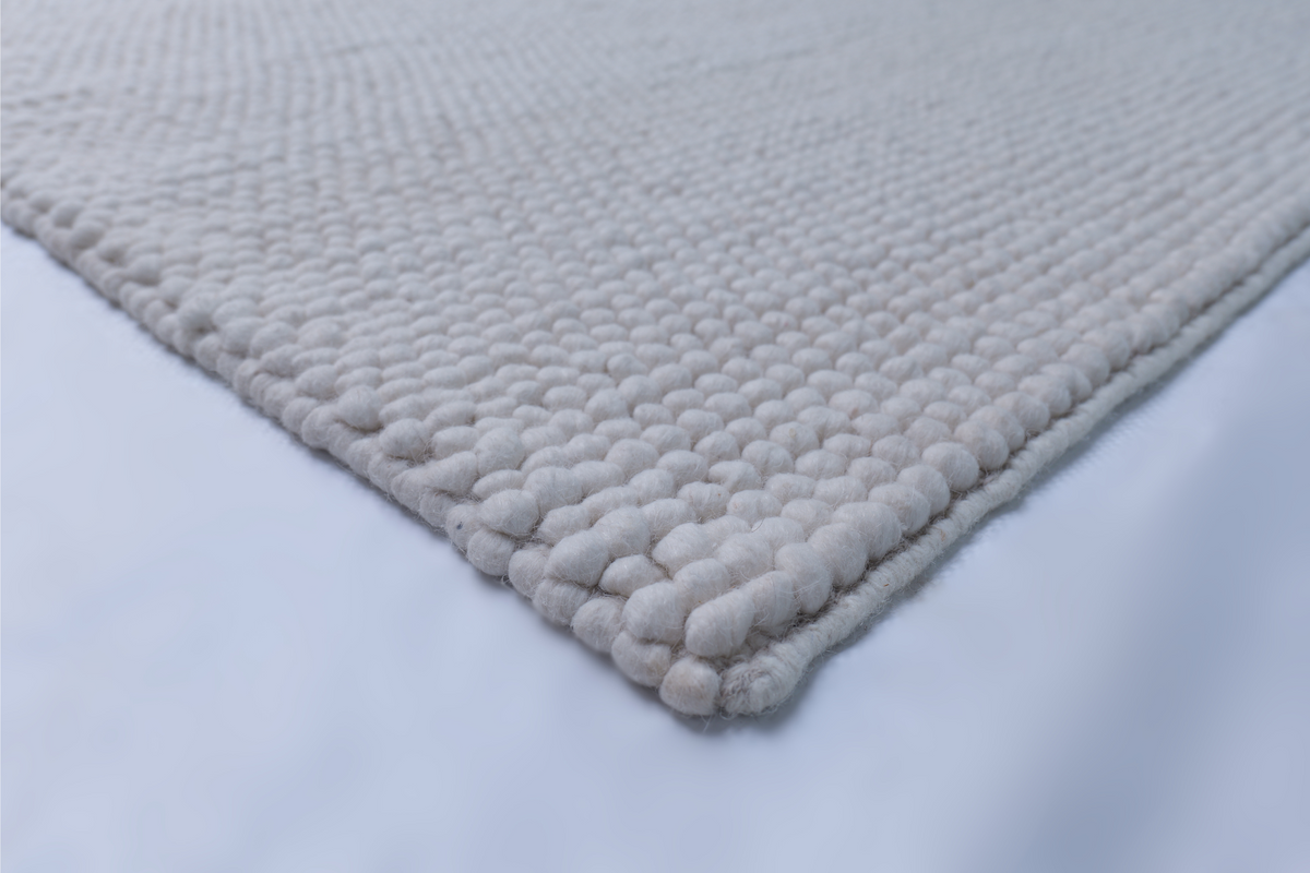 encore-antique-white