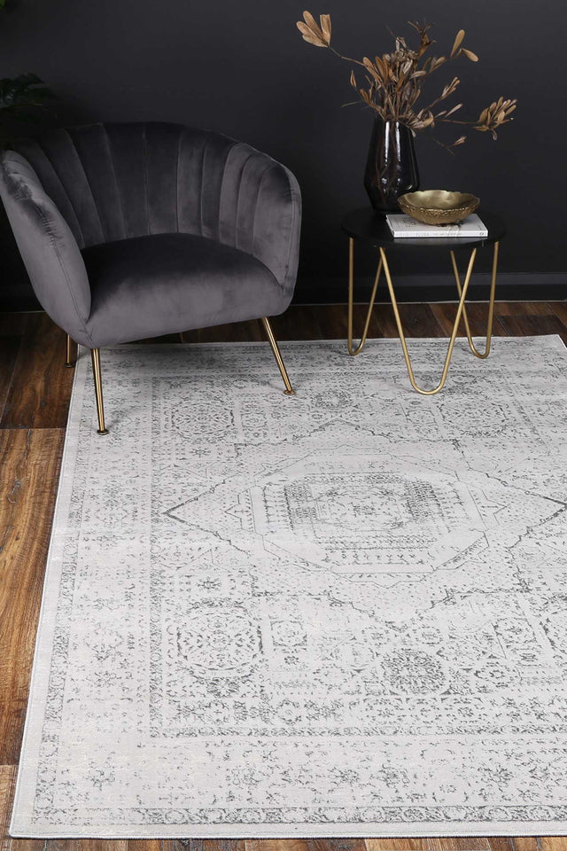 Lisbon Luna Cream & Grey Traditional Rug