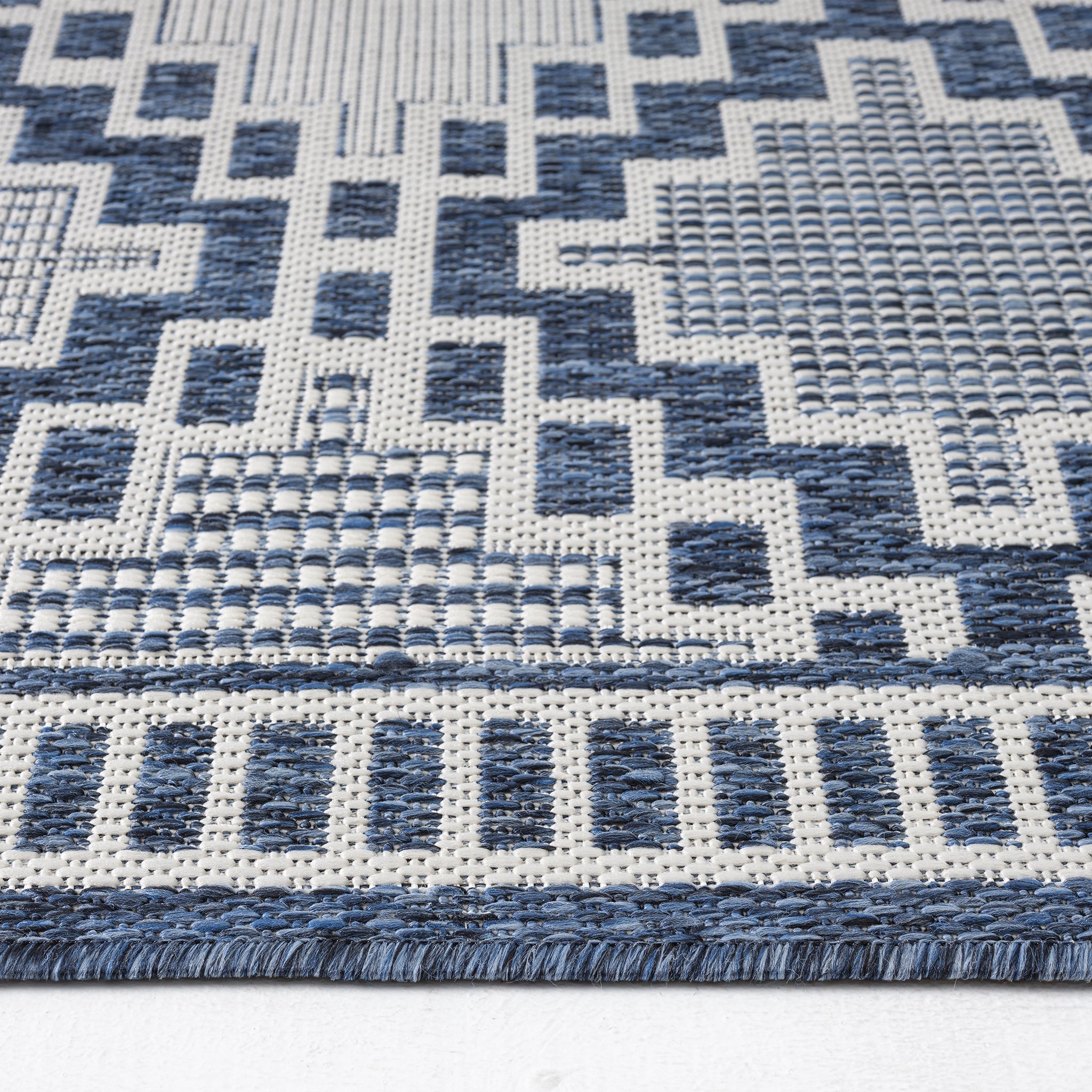 Patio 459 Arctic Runner
