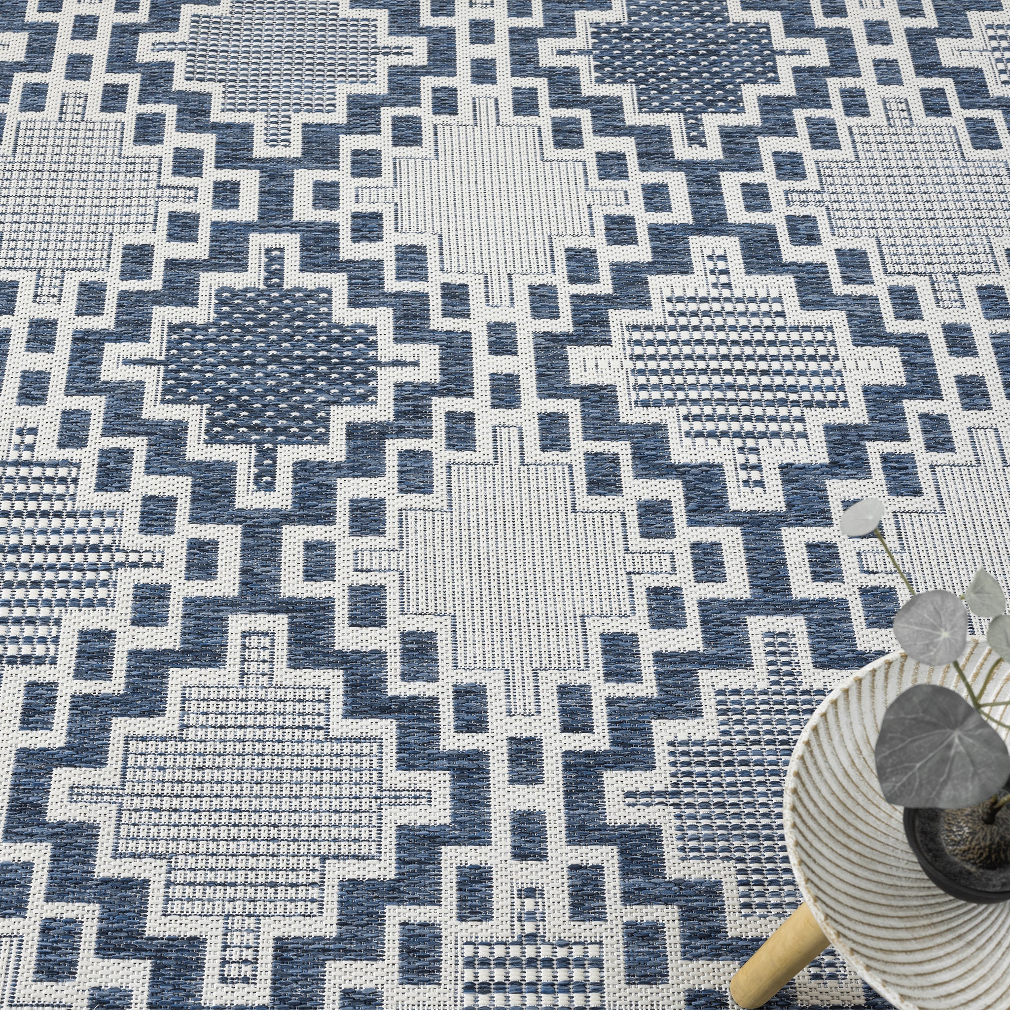 Patio 459 Arctic