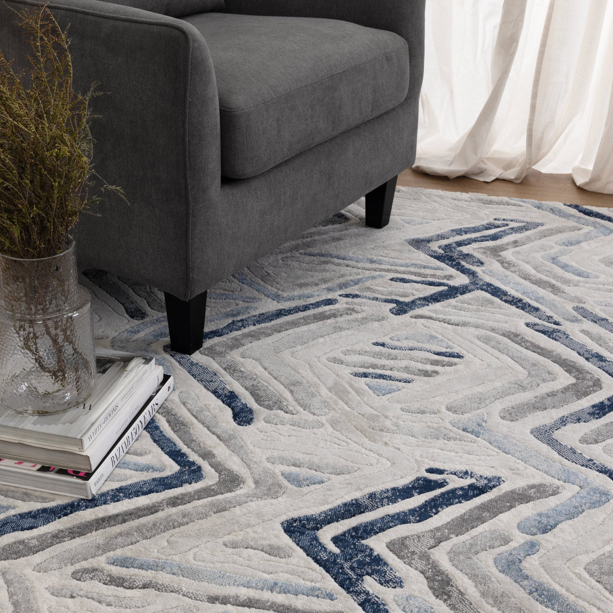 Garnet Diamond Blue Grey Rug