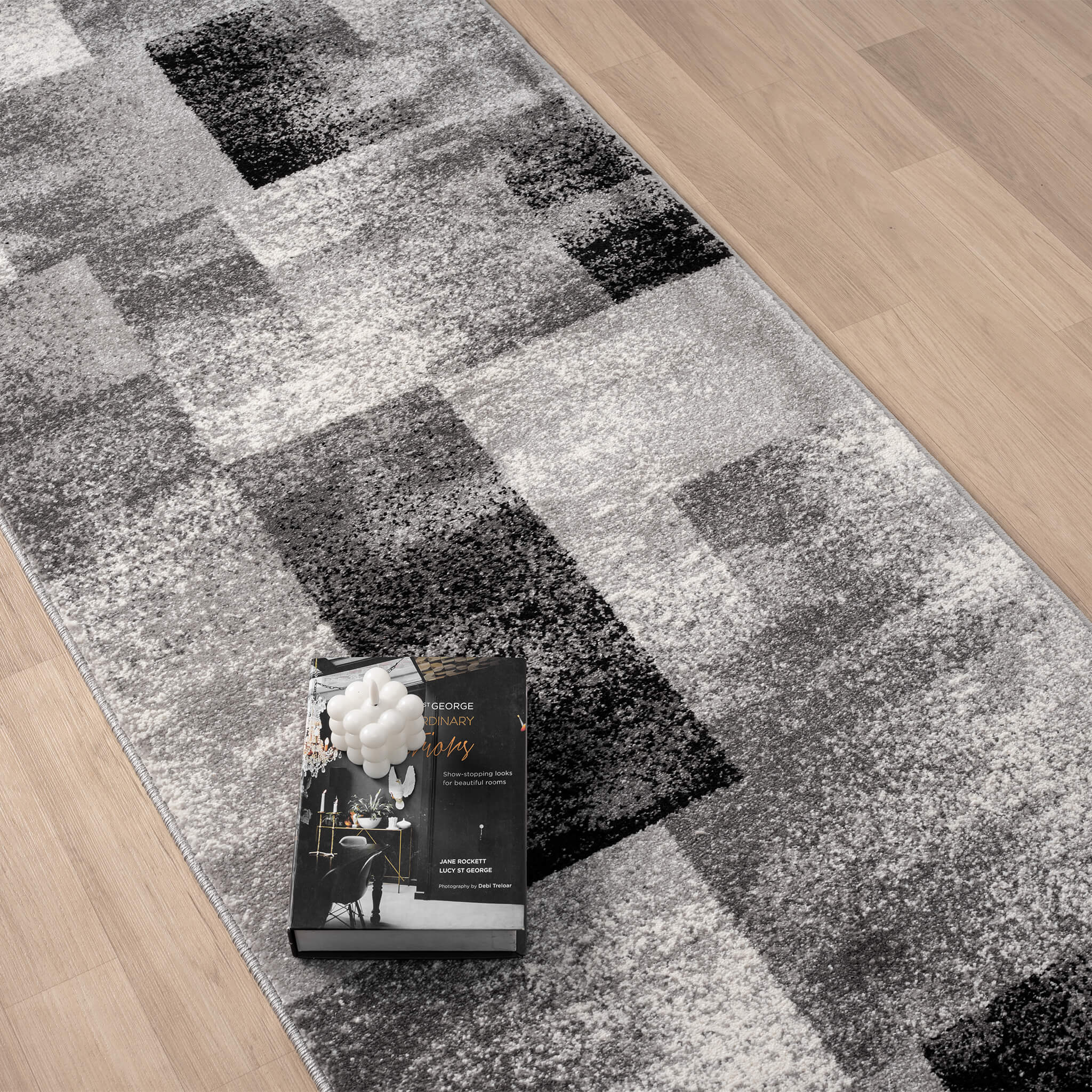 Slate 766 Grey Runner
