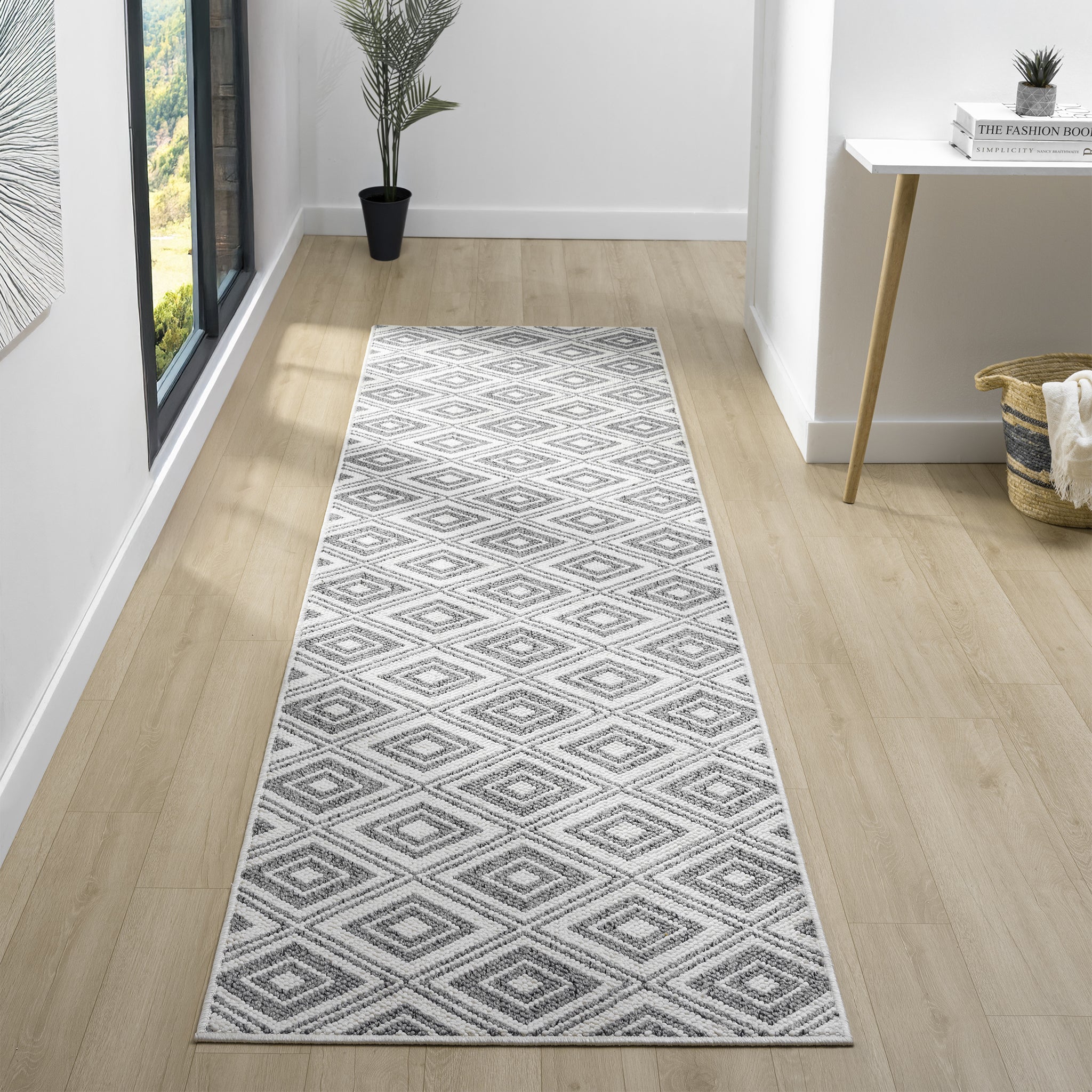 Solace 172 Slate Runner