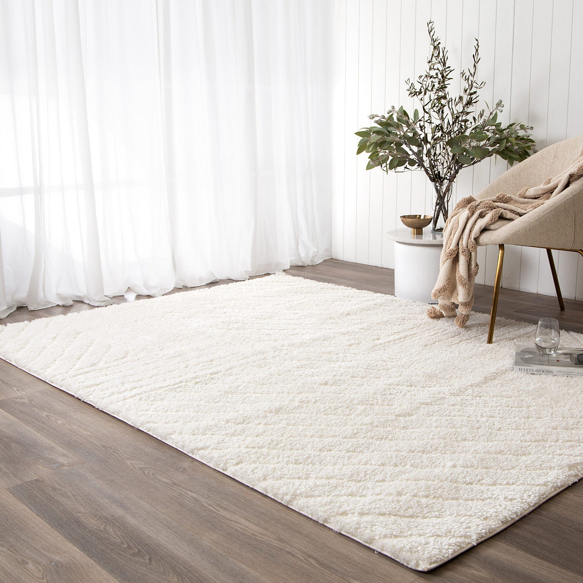 Gentle Modern Cream Shag Rug