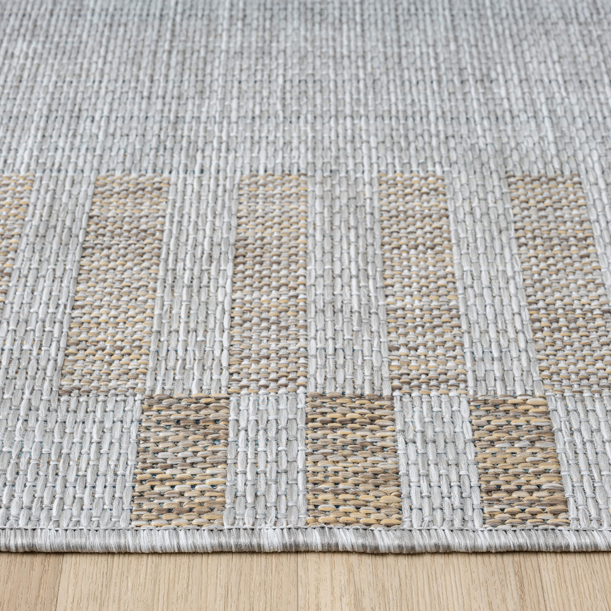 Terrace 557 Slate Runner